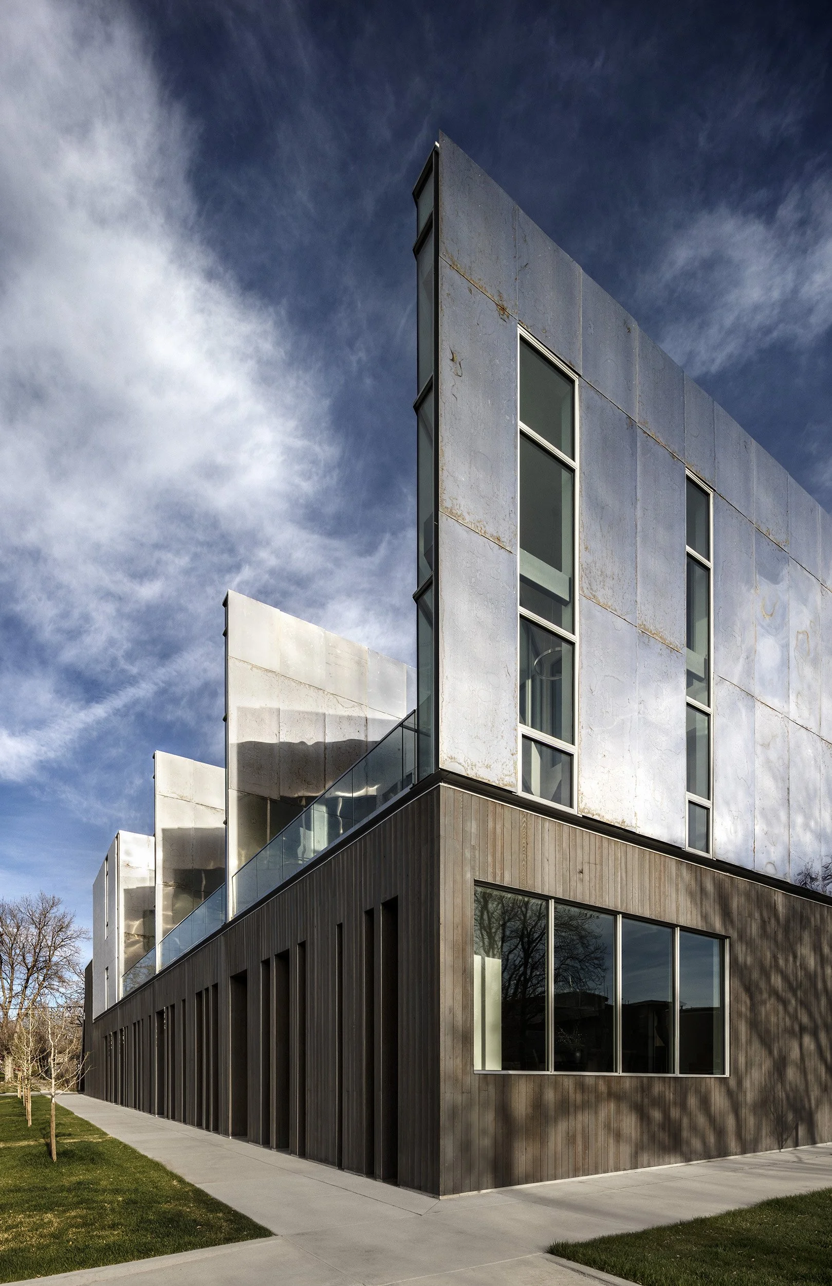 Exterior_9802-2500px.jpg