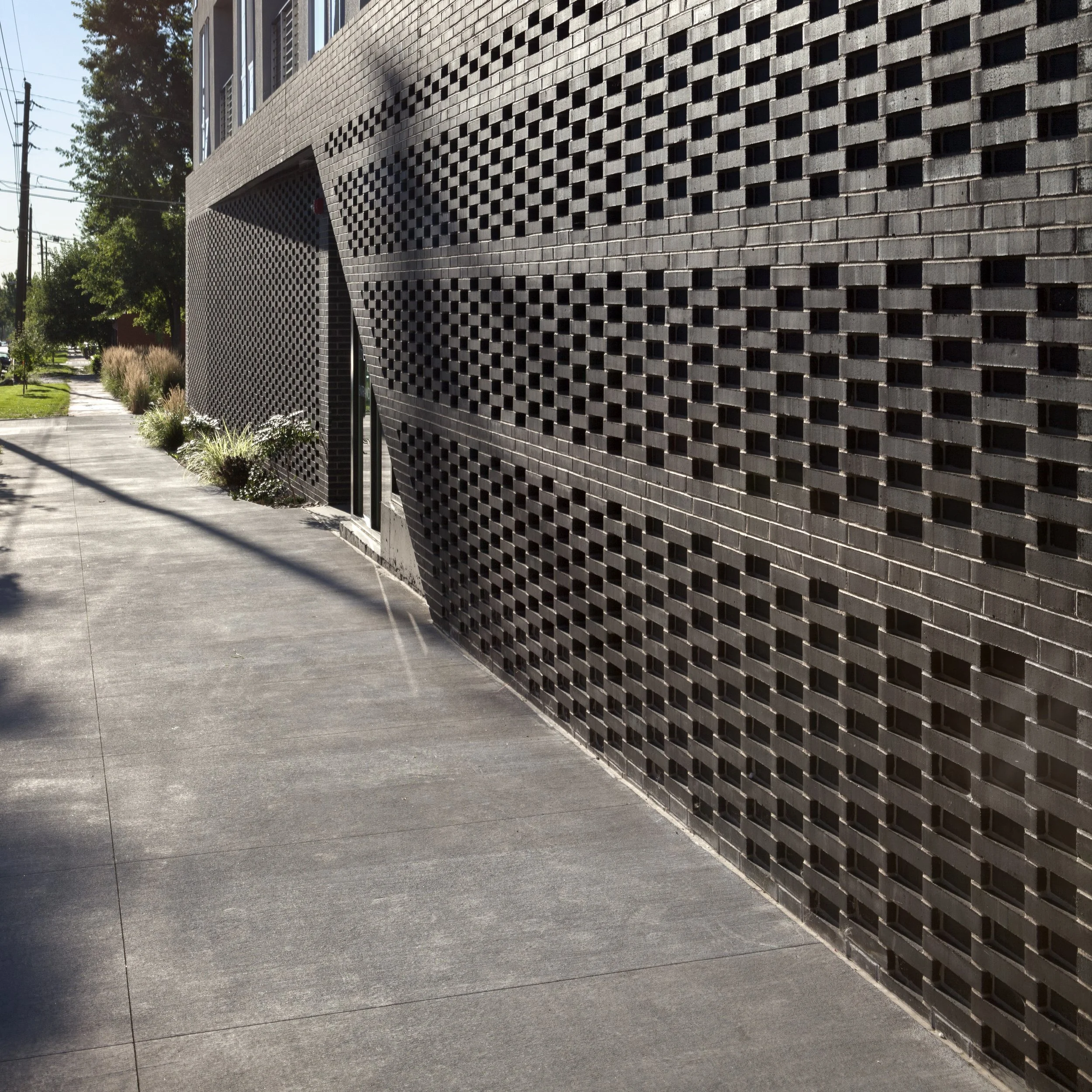 002_North Exerior Detail-2880.jpg