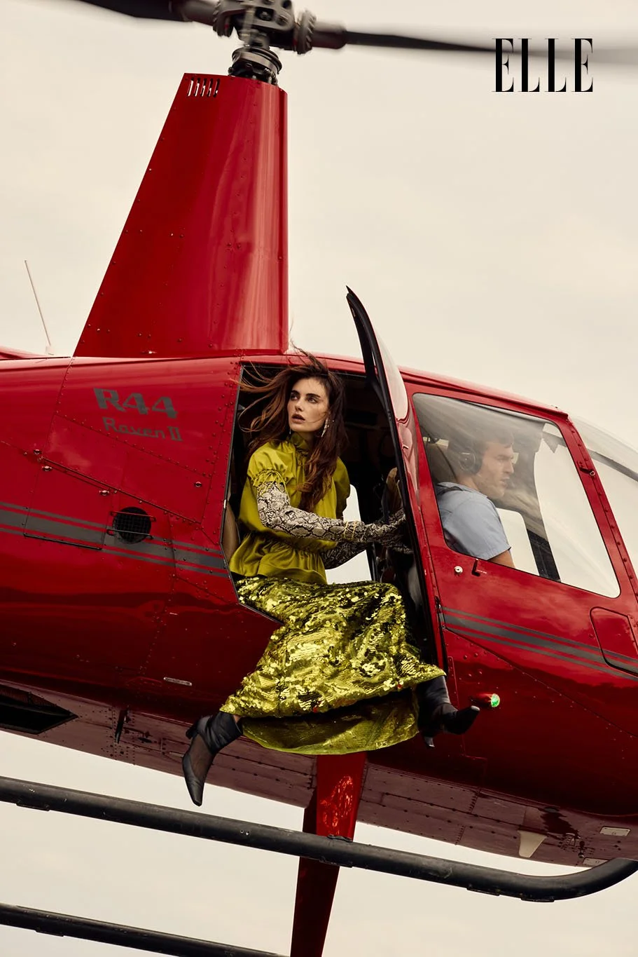 ELLE ROMANIA JANUARY 2026_LOGO_04.jpg