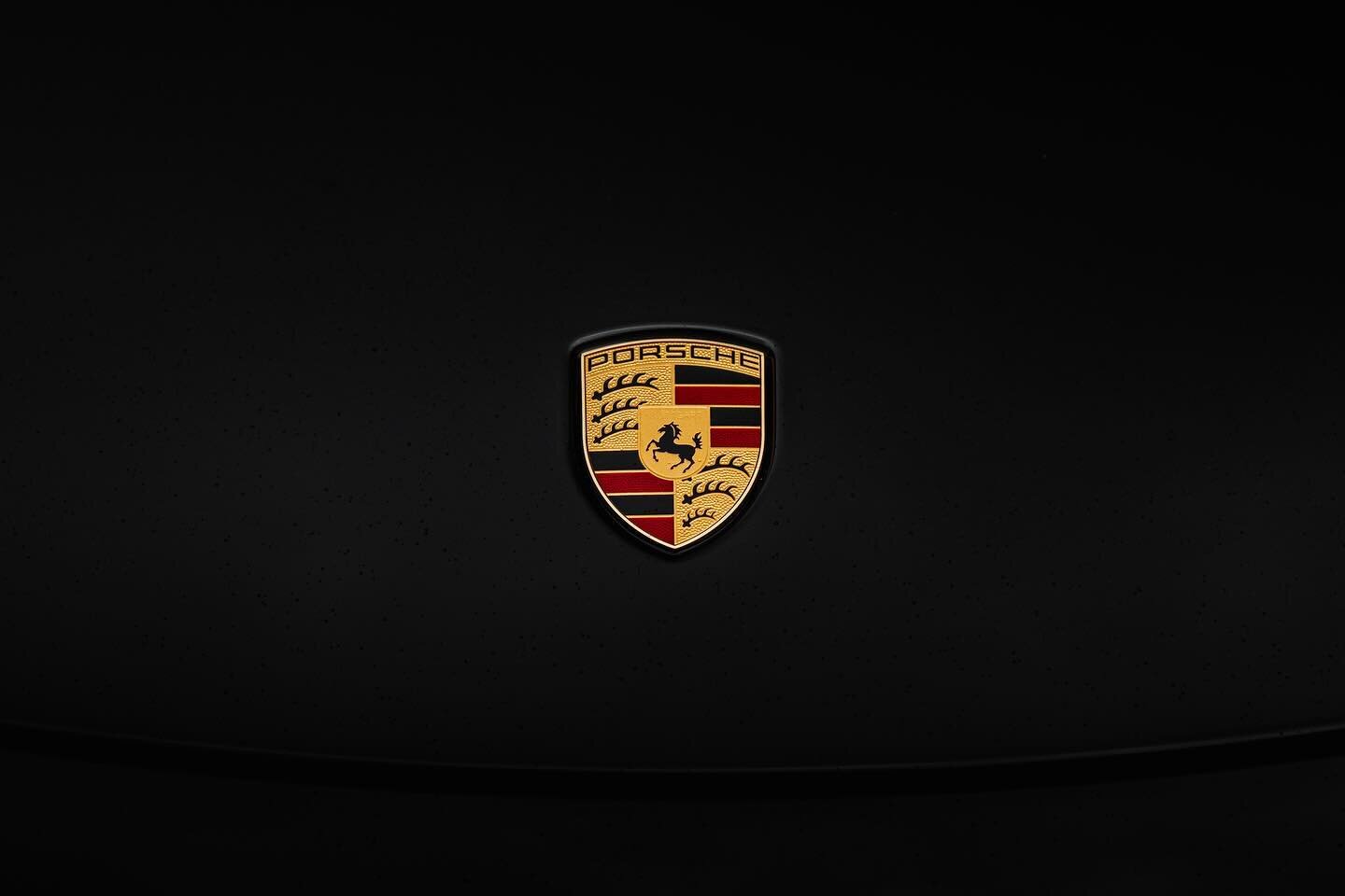 Are you a Porsche fan? 

It&rsquo;s hard not to love an all black spec GTS!

#porsche #718gts #porscheartdaily #porsche718 #scottishcars #edinburgh #scotland #porscheperth #godoxad300pro #godoxlights #sonyalpha #bealpha #automotive #automotivegram #p