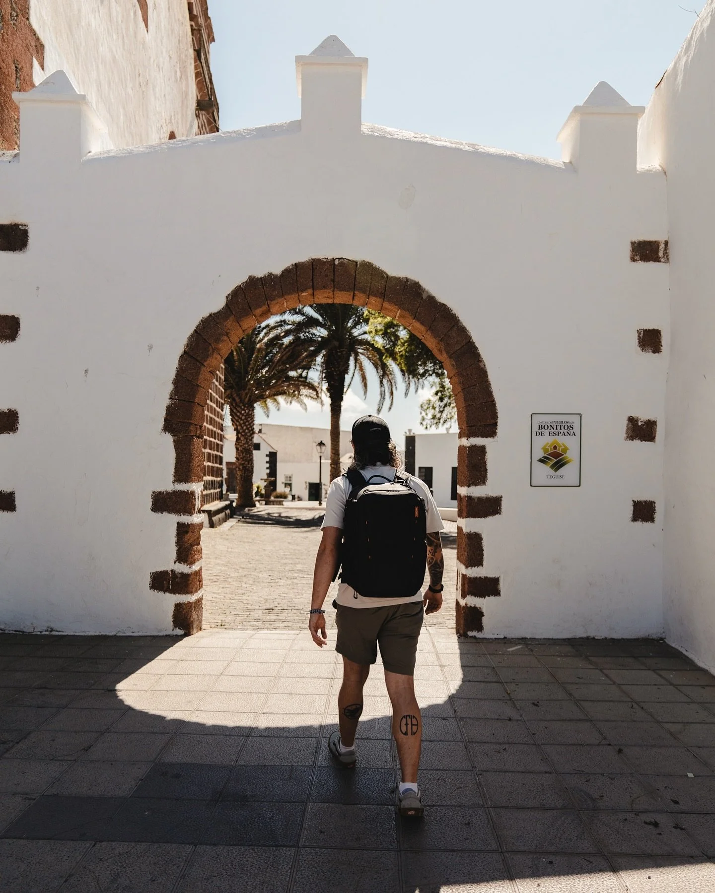 The countdown to sunshine is on&hellip;. 

Flying out to the Canaries again in less than 6 weeks. Perfect timing for some winter sun just before Santa arrives. 

Shots taken last month exploring Lanzarote for the first time. 

#lanzarote #canaryislan