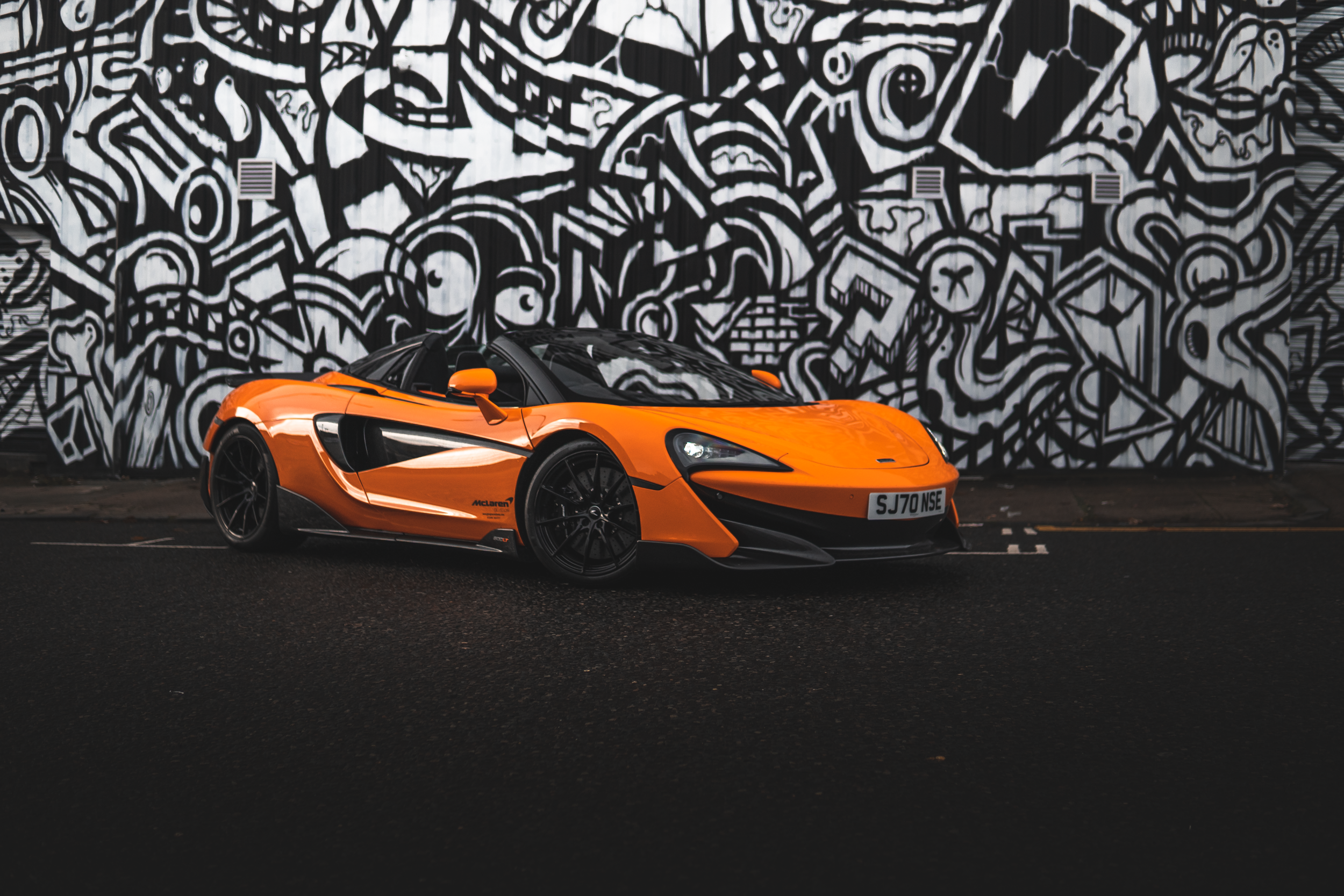 Mclaren Glasgow 600LT-61.png