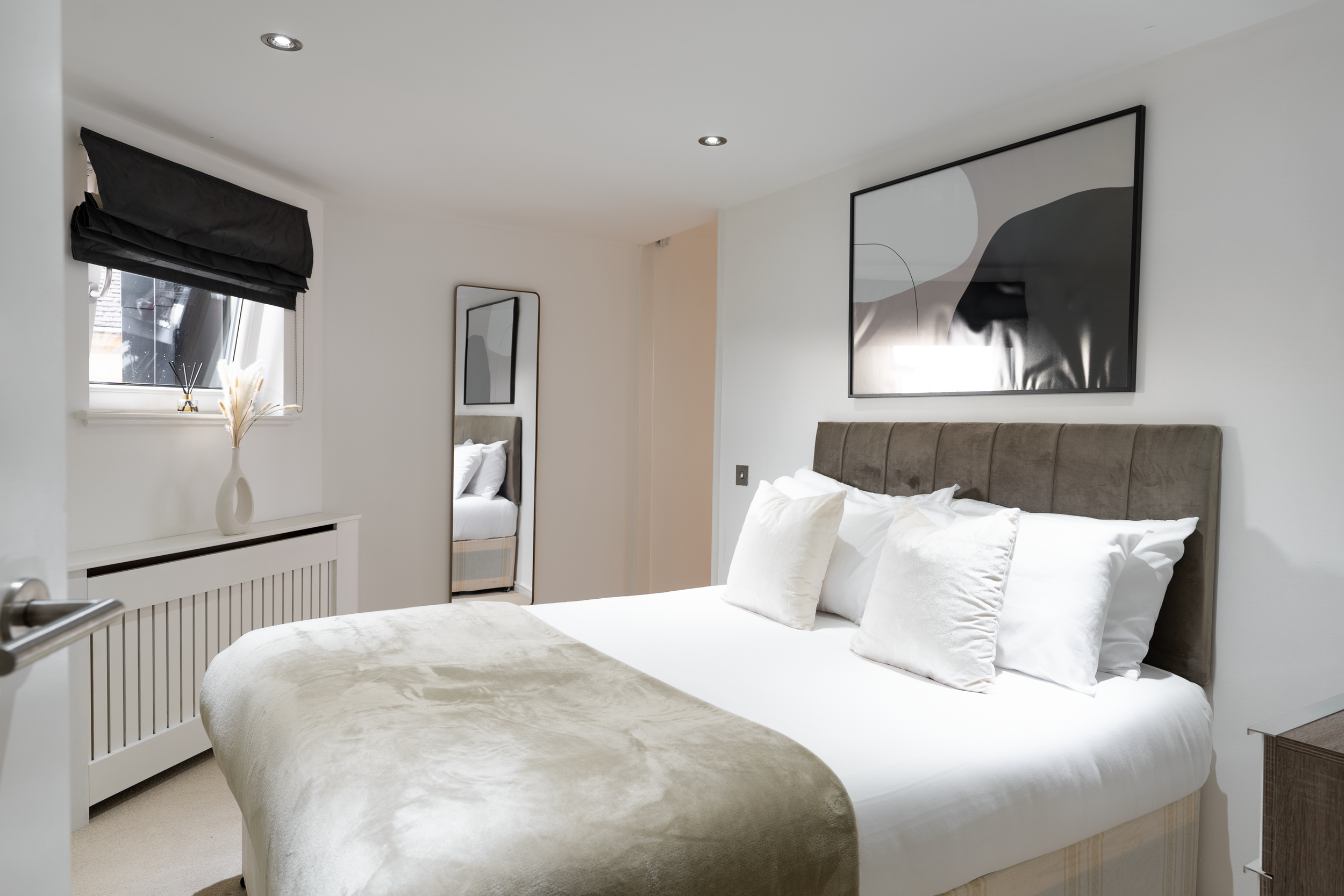 10 Park Circle-52.png