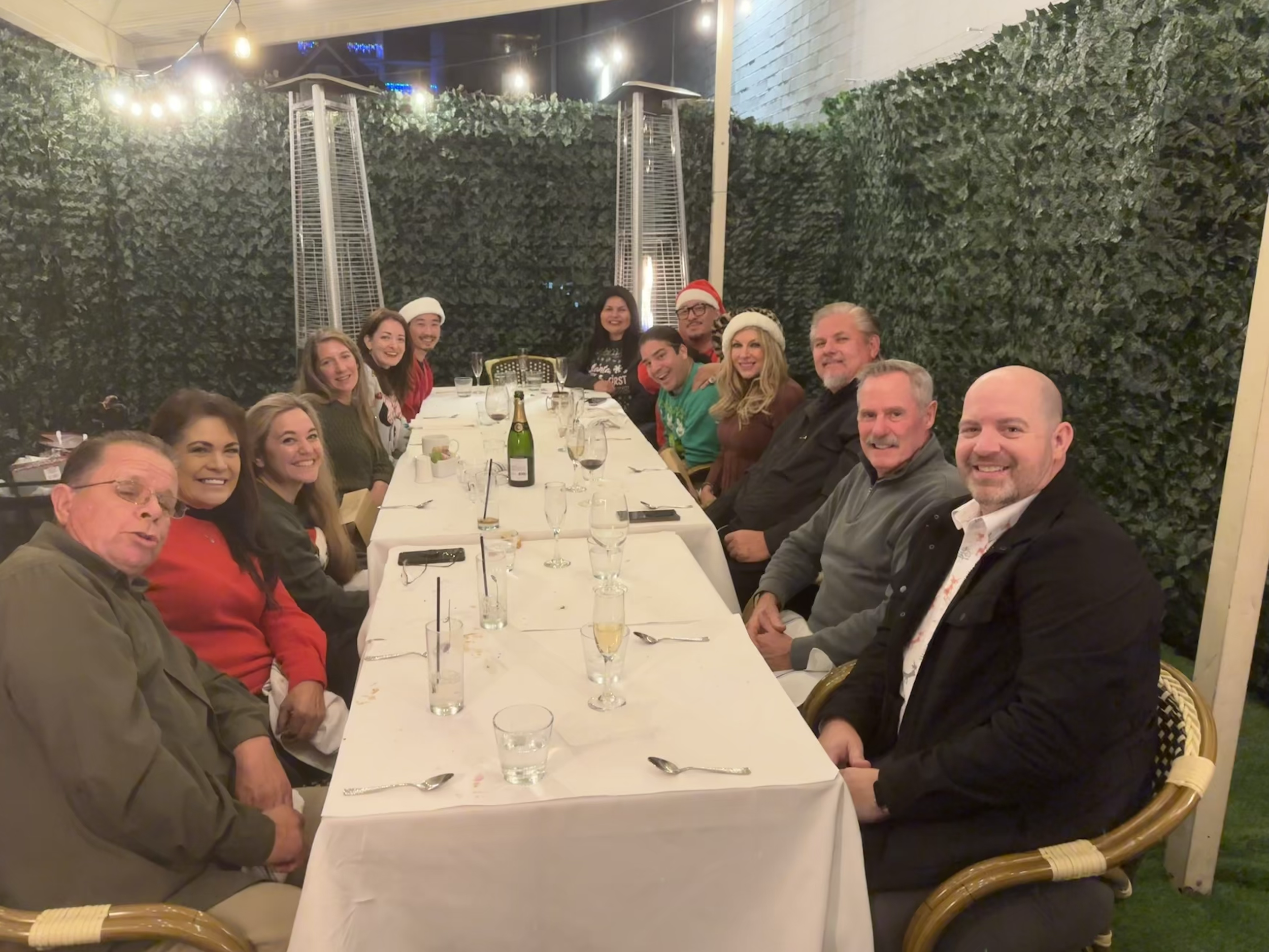 2023 Leviosa Team Holiday Dinner