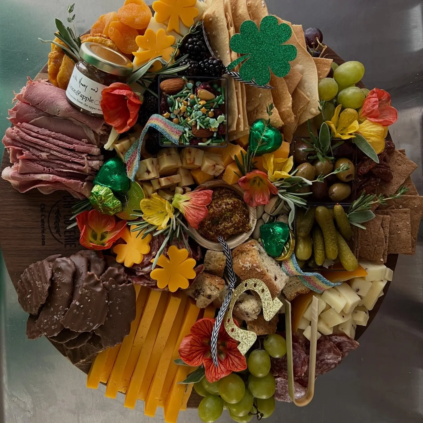 🍀✨ Luck has never tasted this good ✨🍀

Our St. Patrick&rsquo;s Day Charcuterie Boards &amp; Boxes are now available to preorder &mdash; and yes, they include our special Wagyu corned beef 🤌🏽

Rich, tender, melt-in-your-mouth wagyu paired with fes