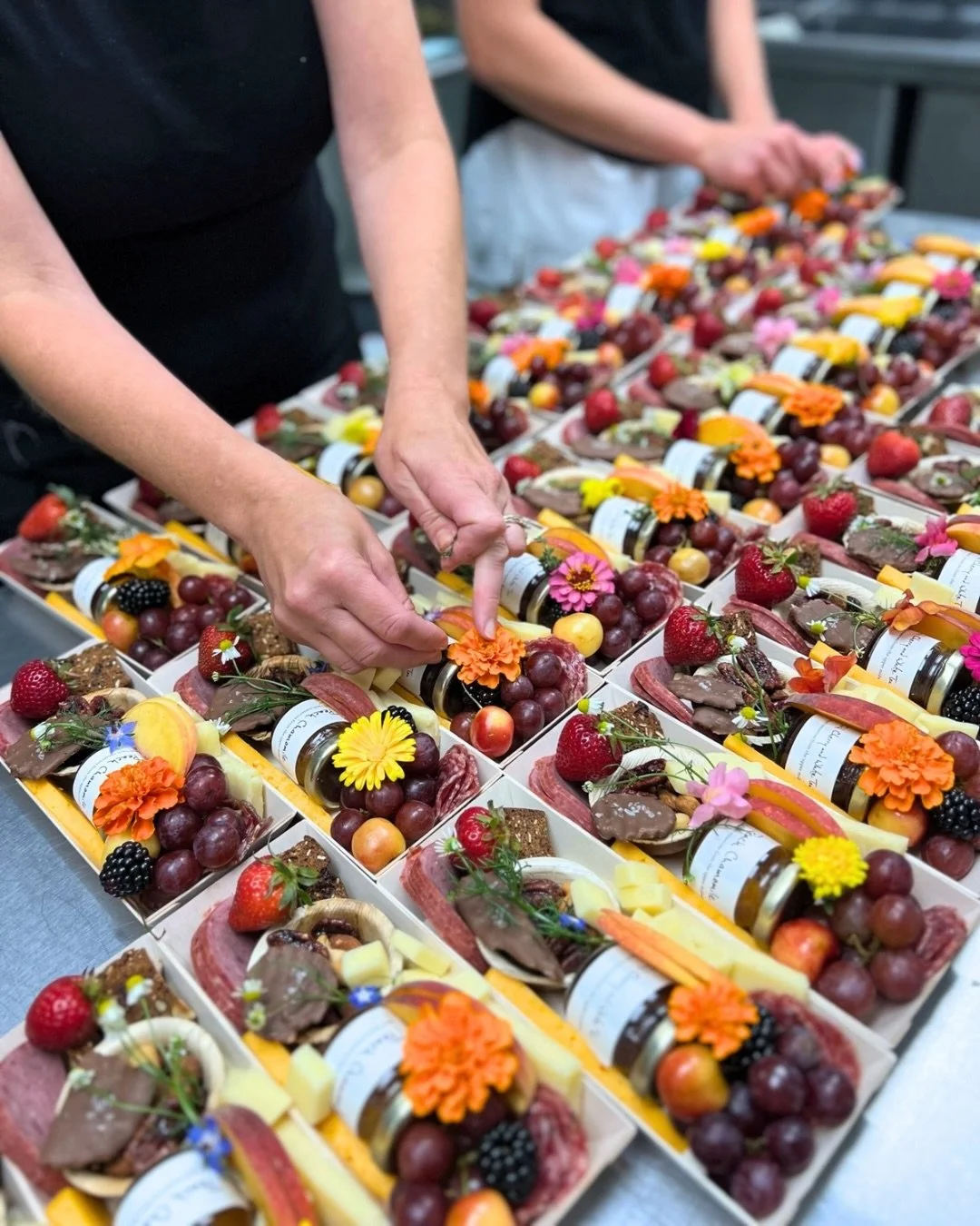 There&rsquo;s something about spring that makes you want to take it outside.

A slower morning. A blanket that turns into a table. A reason to gather without overplanning.

That&rsquo;s exactly what our Chi-cuterie picnic baskets are made for 🍇🧀🧺?