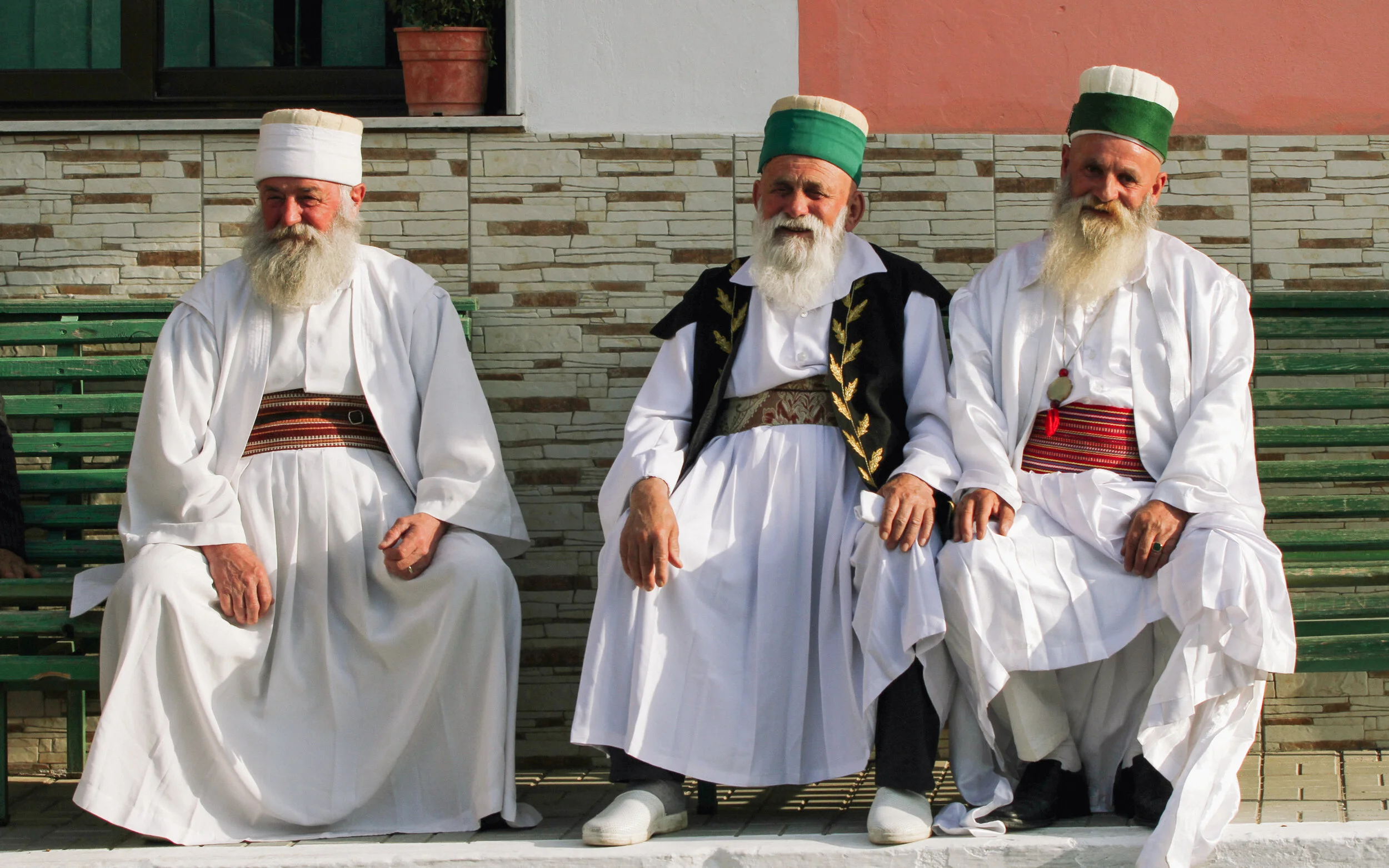 The Albanianspeaking Bektashi Order of dervishes — Sara Kuehn