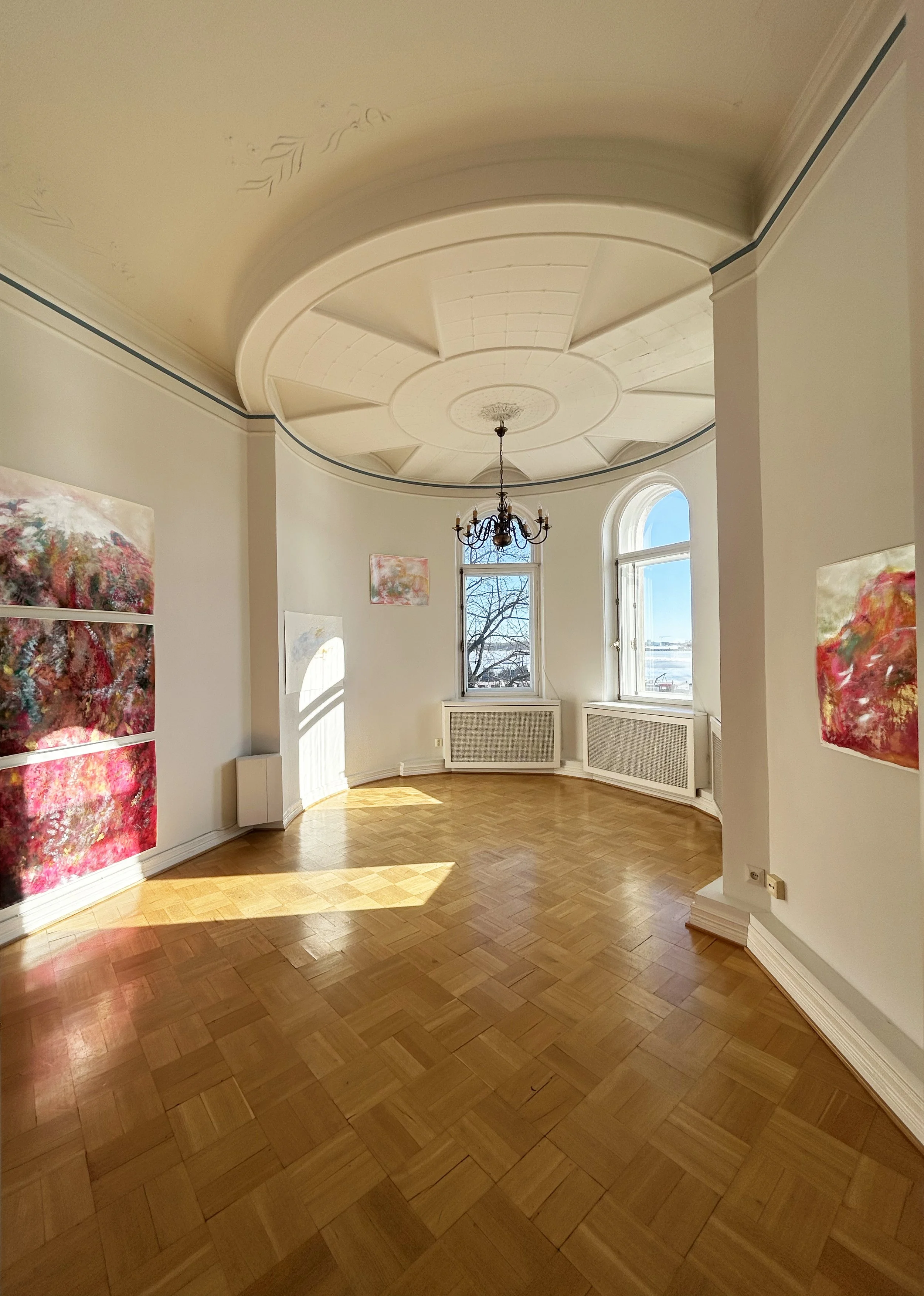 Gallery overview