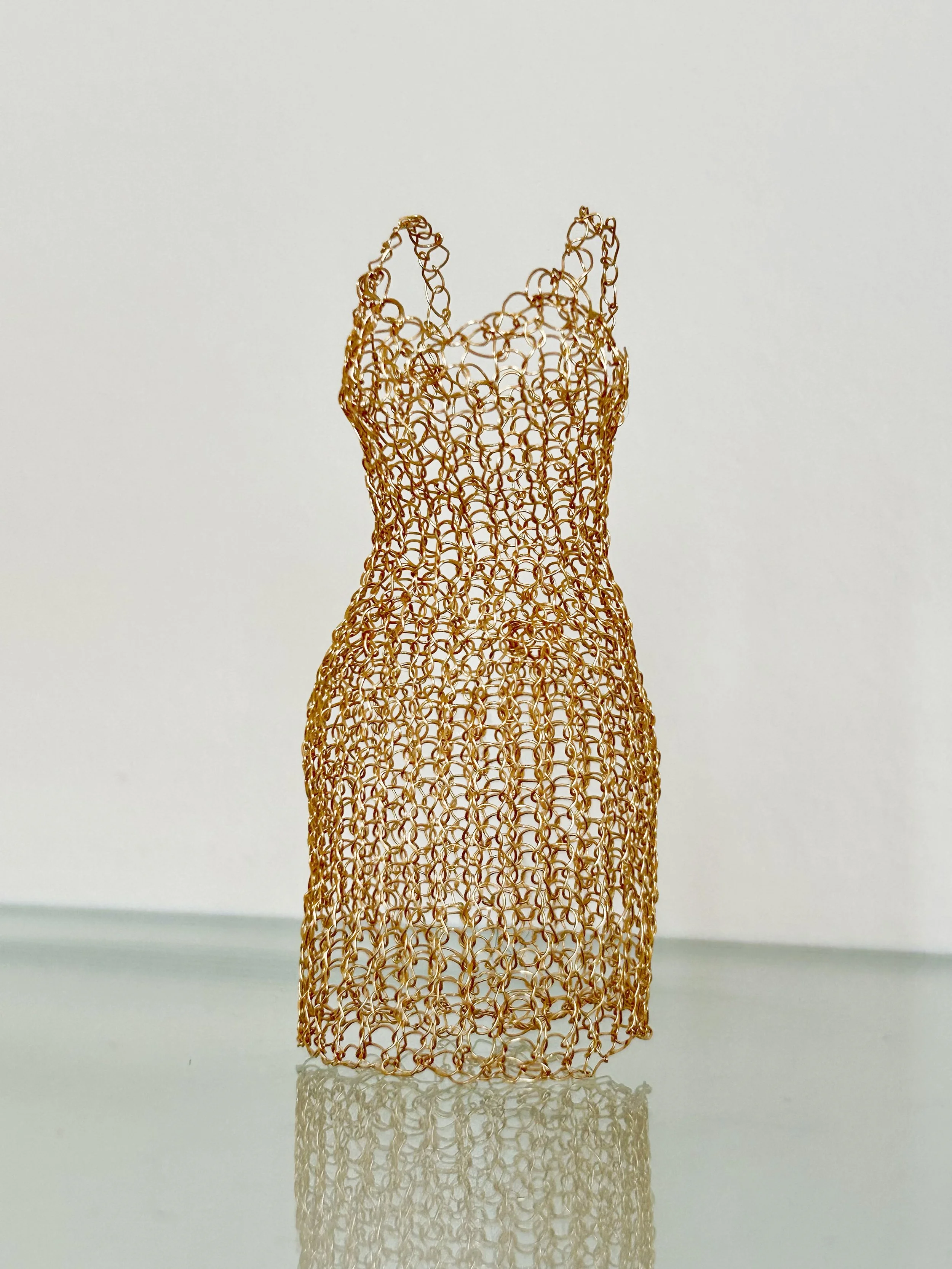 Feminine Armour II  – crochet copper wire. 10 x 4 x 3.5 cm. 2025                                            