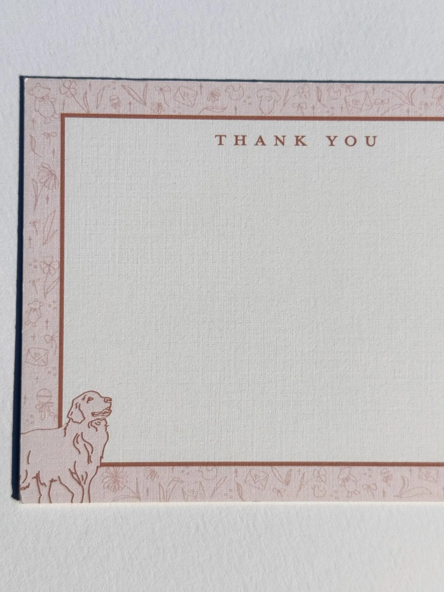 Big brother, Willow, made an appearance on these adorable thank you notes for sweet sister, Mary Ellis! 💗