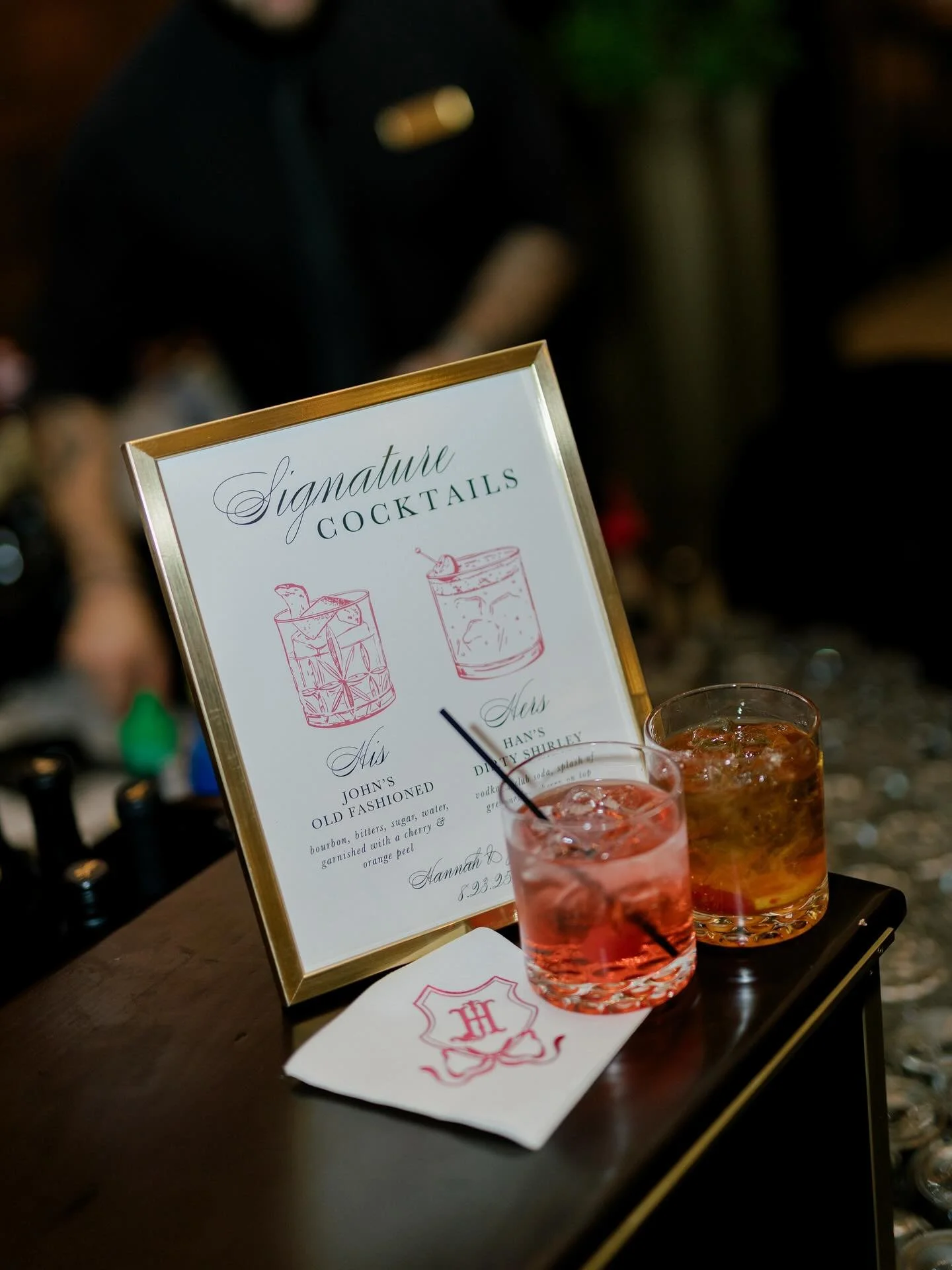 It&rsquo;s all about the little details 💗 

📷 beautifully taken by @maggieadamsphoto