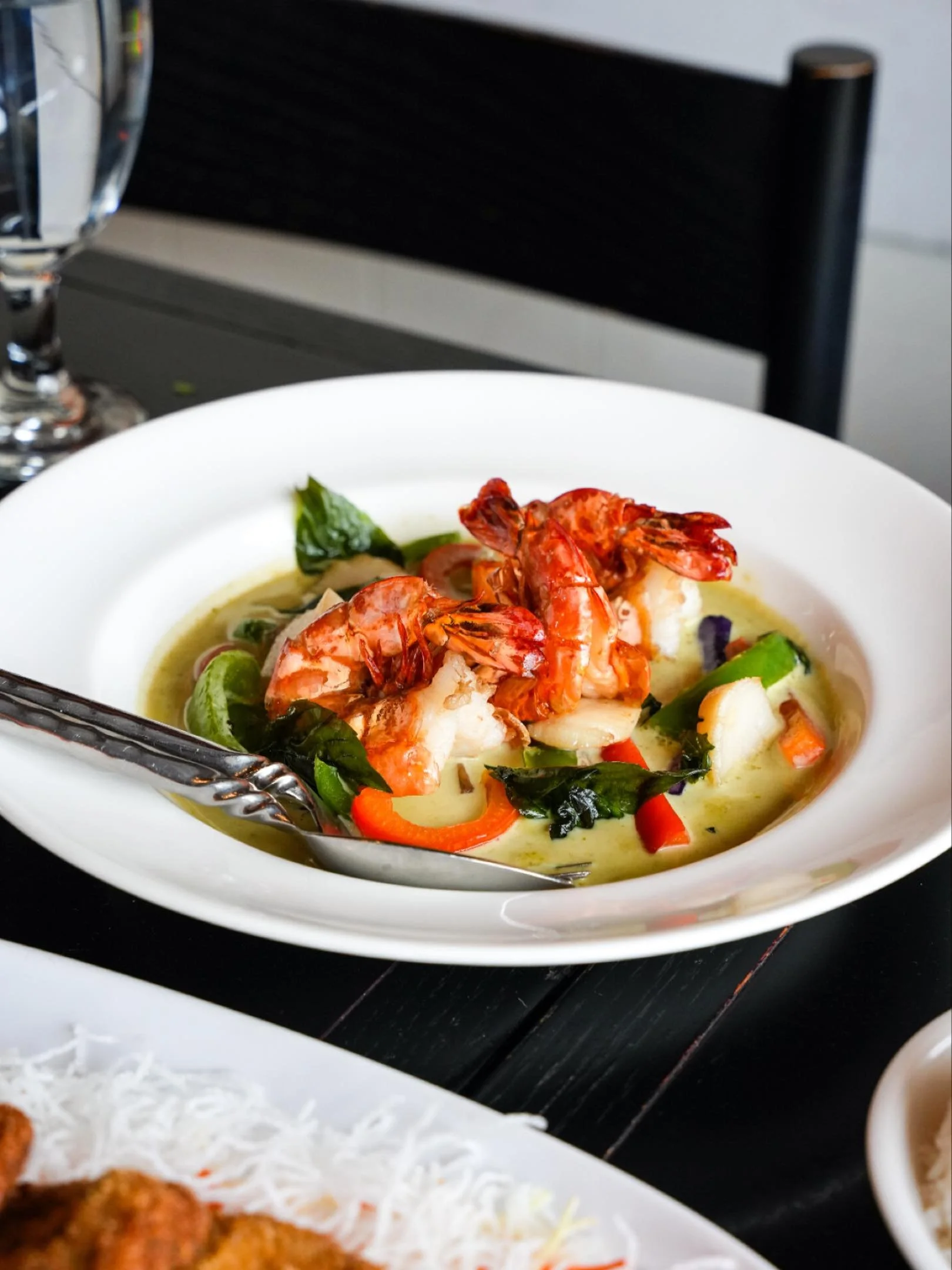 Did you know this about Thai culture &amp; food? 🍜 At Chada Thai, we&rsquo;re proud to bring not just the flavours of Thailand to your table &mdash; but the culture, too! Here are a few things you might not know about Thai traditions:

🌶️ Spice Lev