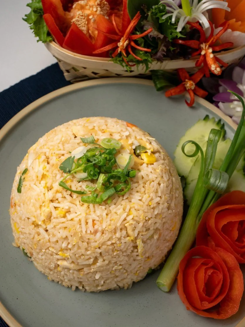 First time ordering fried rice at Chada Thai? We got you. Here&rsquo;s how to pick your perfect plate.👇

 Chada Thai Fried Rice:
 Classic &amp; comforting. Veggies, egg, and that familiar fried-rice flavour everyone loves. 👉 Go with this if you lik