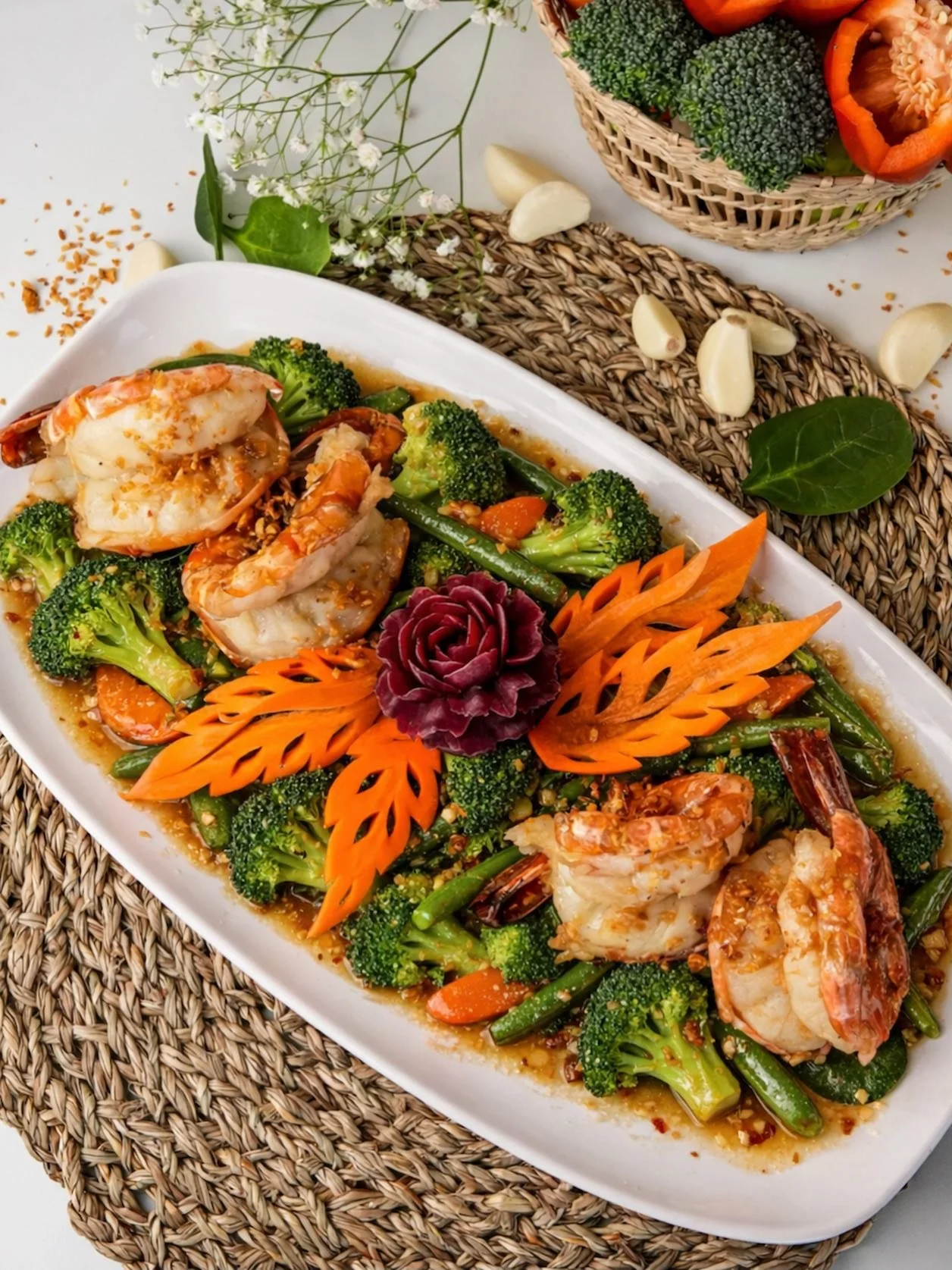 Garlic Jumbo Prawns &ndash; Now with a fresh new side! One of our guest favourites just got a delicious little upgrade. Our Garlic Jumbo Prawns are still served with the same juicy jumbo prawns tossed in our savoury garlic sauce &mdash; but we&rsquo;