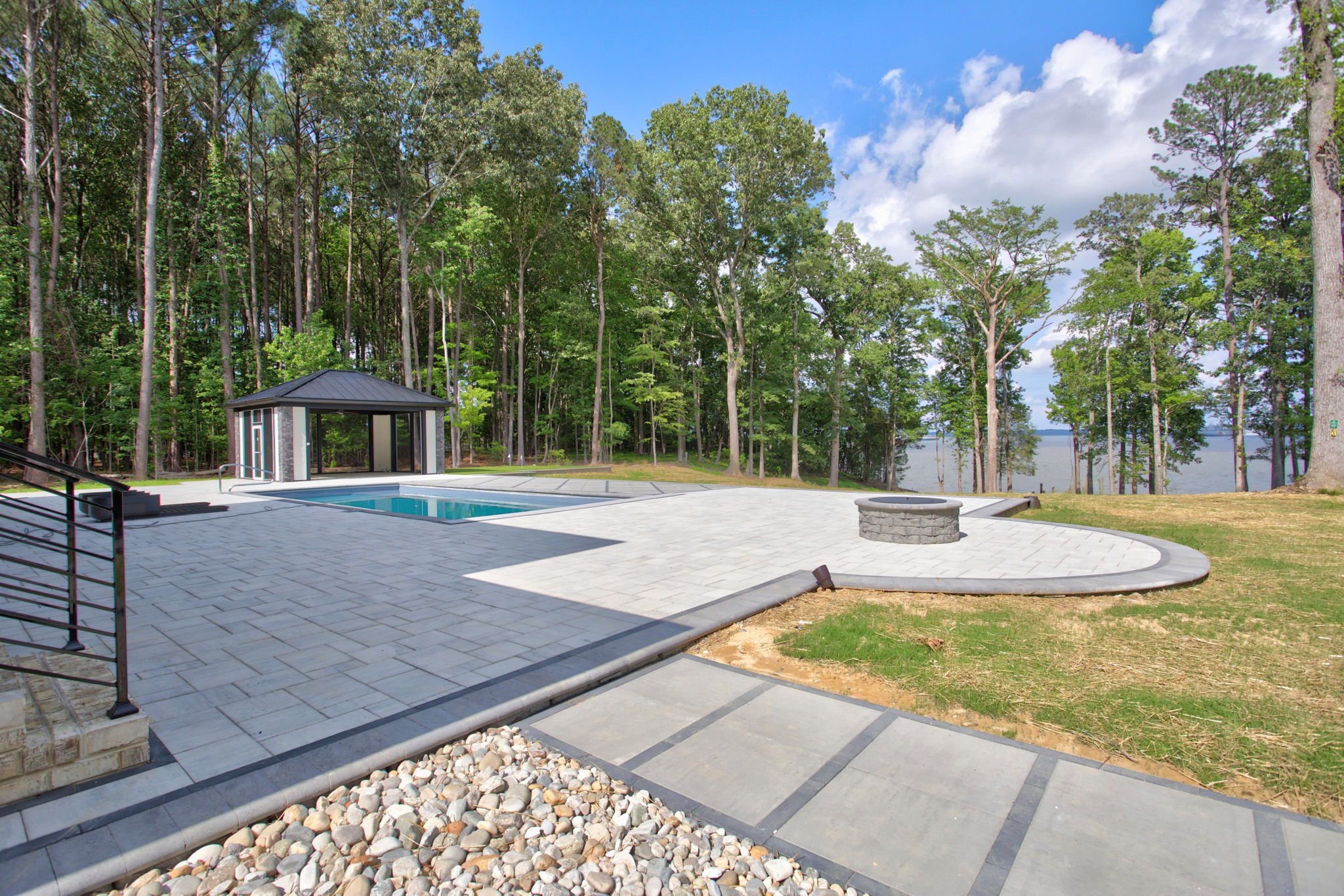 12-web-or-mls-paradise-on-the-river.jpg