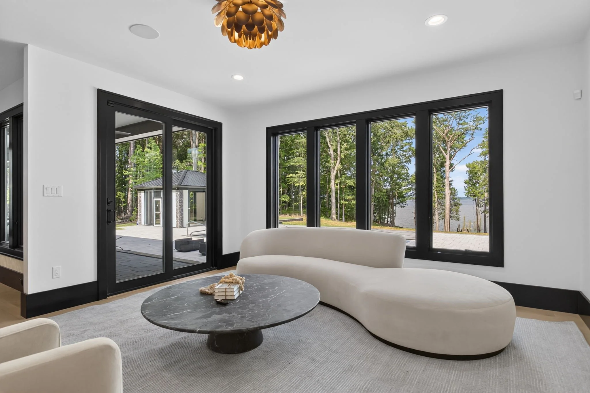 50-web-or-mls-paradise-on-the-river.jpg