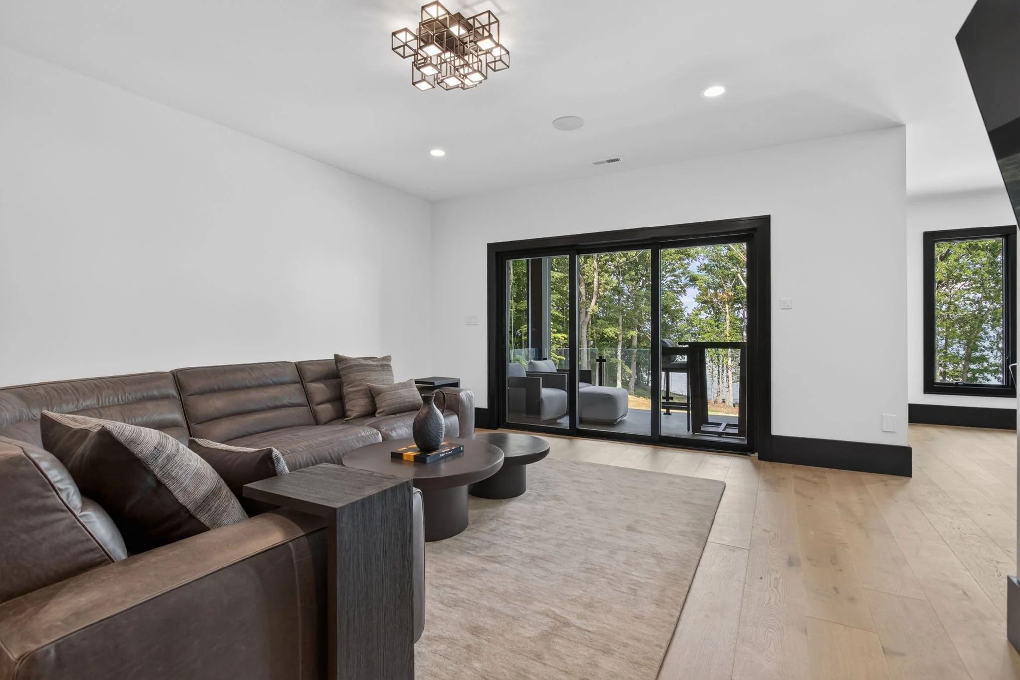 80-web-or-mls-paradise-on-the-river.jpg