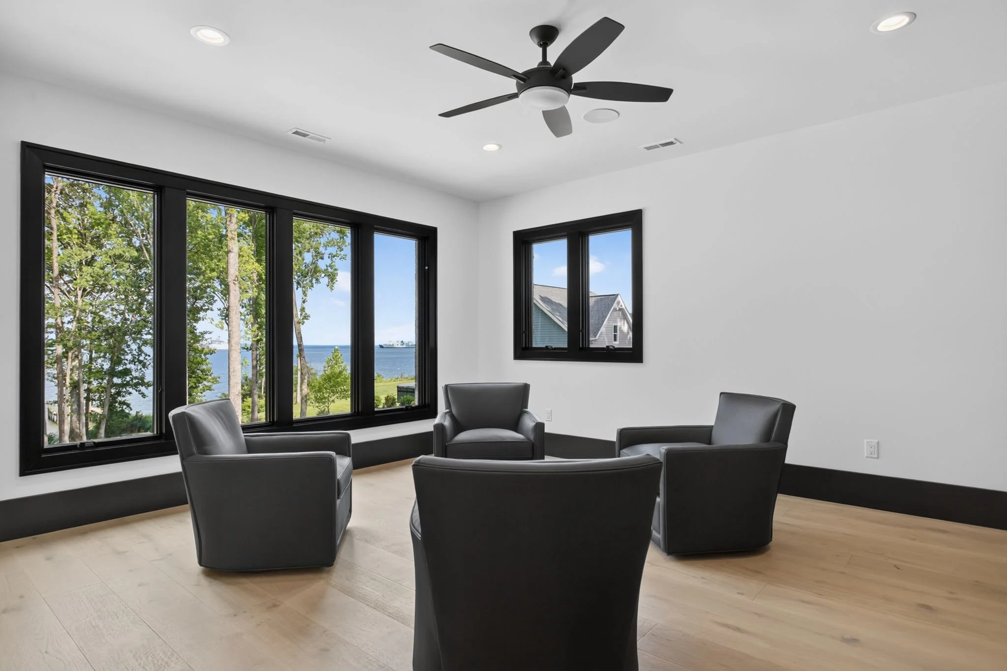 85-web-or-mls-paradise-on-the-river.jpg