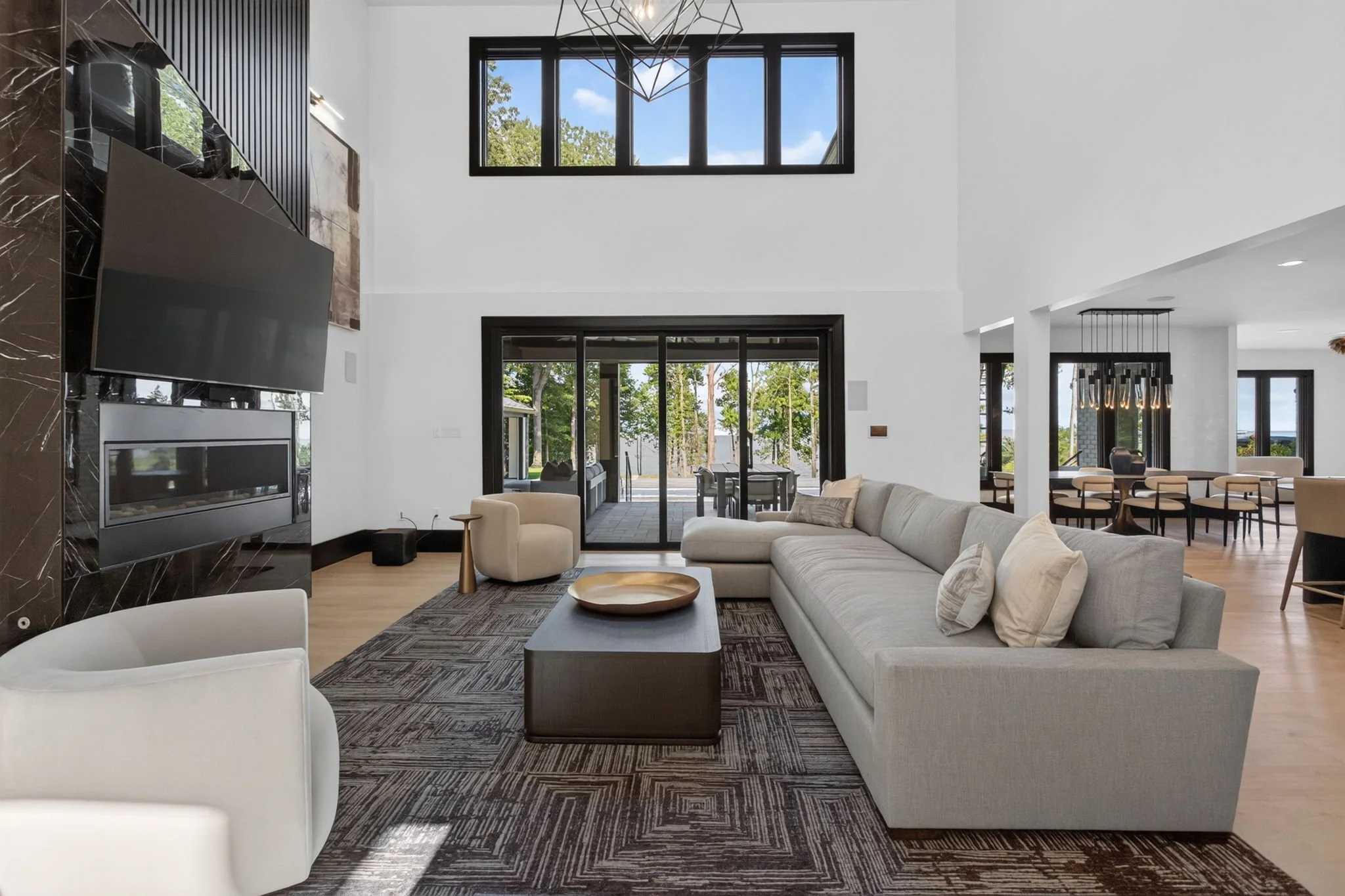 101-web-or-mls-paradise-on-the-river.jpg