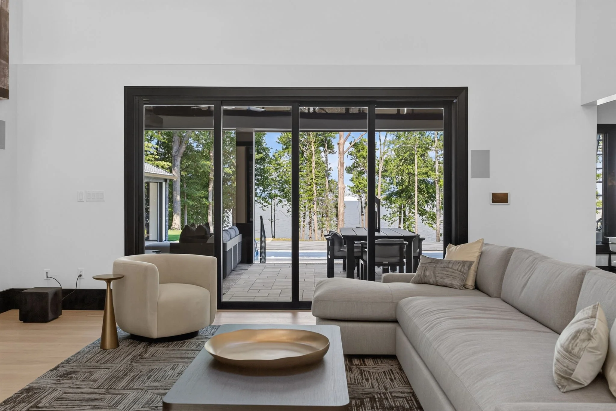 102-web-or-mls-paradise-on-the-river.jpg