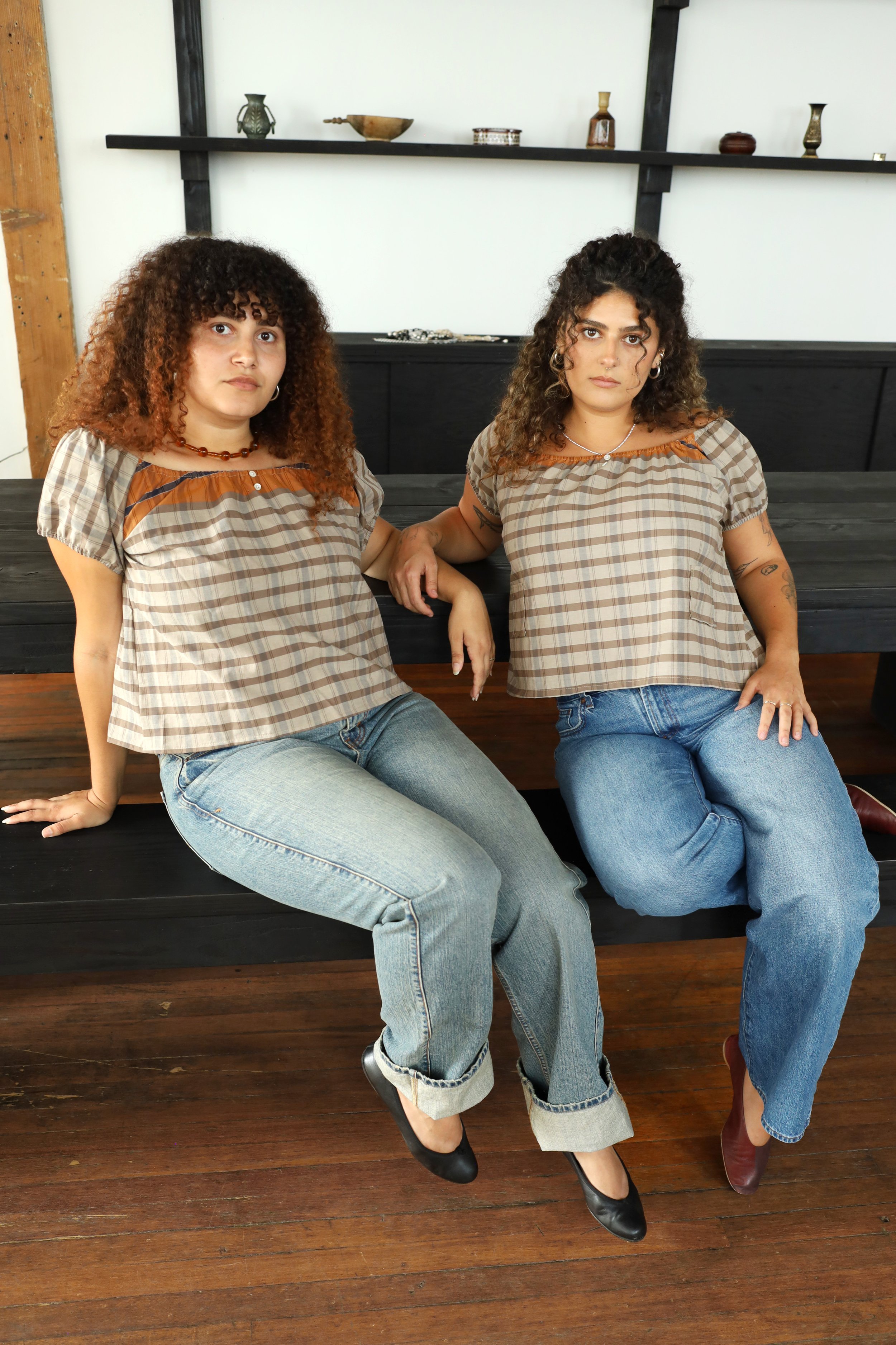 Demy Top In Multi Plaid