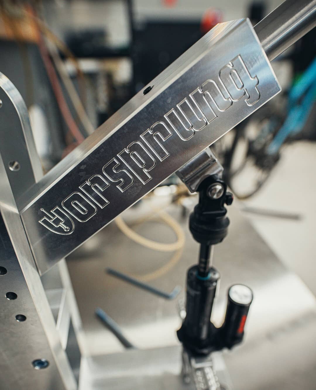 Ever wonder what we mean by 'hand dyno'? Here it is...⁠
⁠
Each shock service is complete with a test on our hand dyno to ensure full functionality and performance.
.
.Photo:@robperry__
#mtb
#suspension
#onlyinwhistler
#seatosky