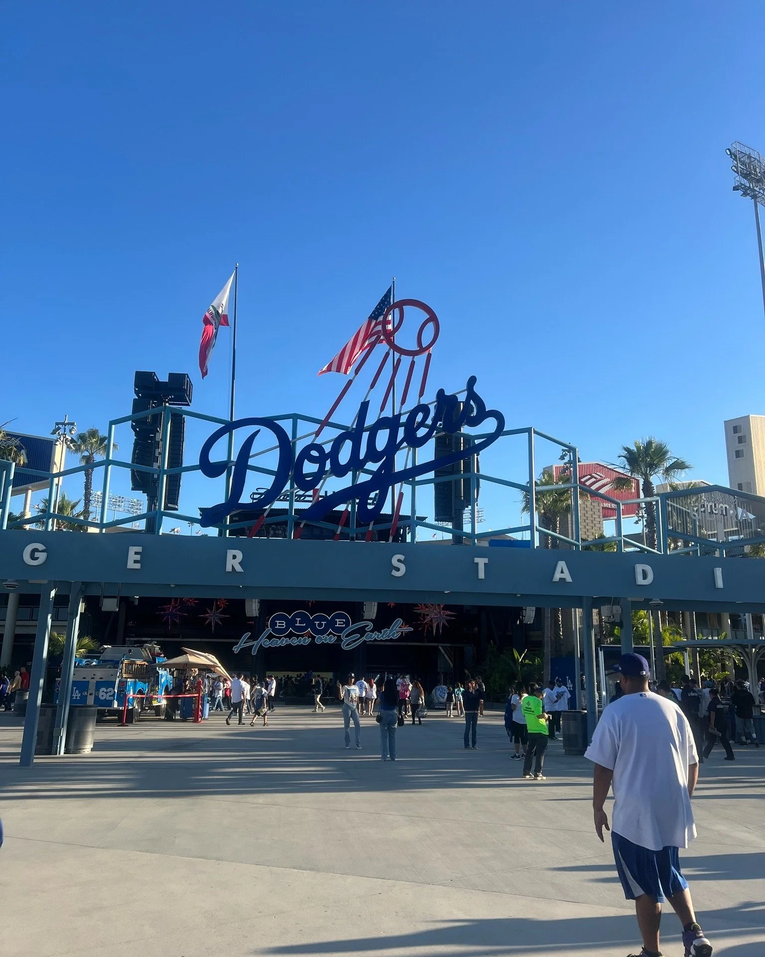 Leadership lesson from the Dodgers dugout: talent gets you here, consistency gets you rings. AEP mode = activated. ⚾ #Dodgers #MedicareMinds