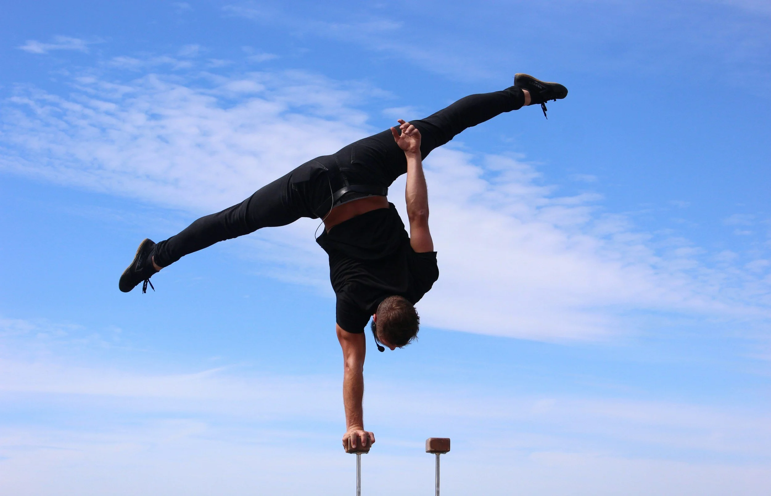 Skill vs Strength: The Real Science Behind Calisthenics mastery