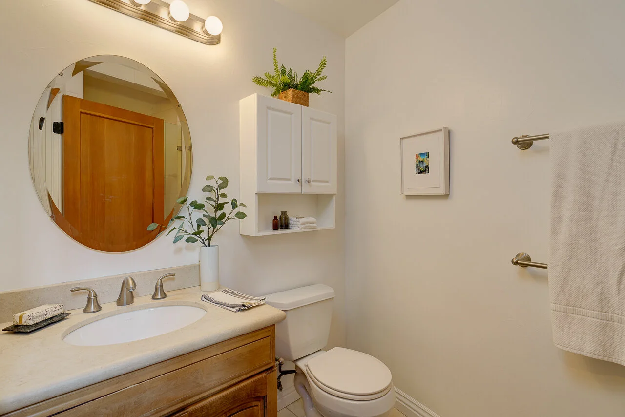 NPW_3621Kinney_037_OTHERMLS.jpg
