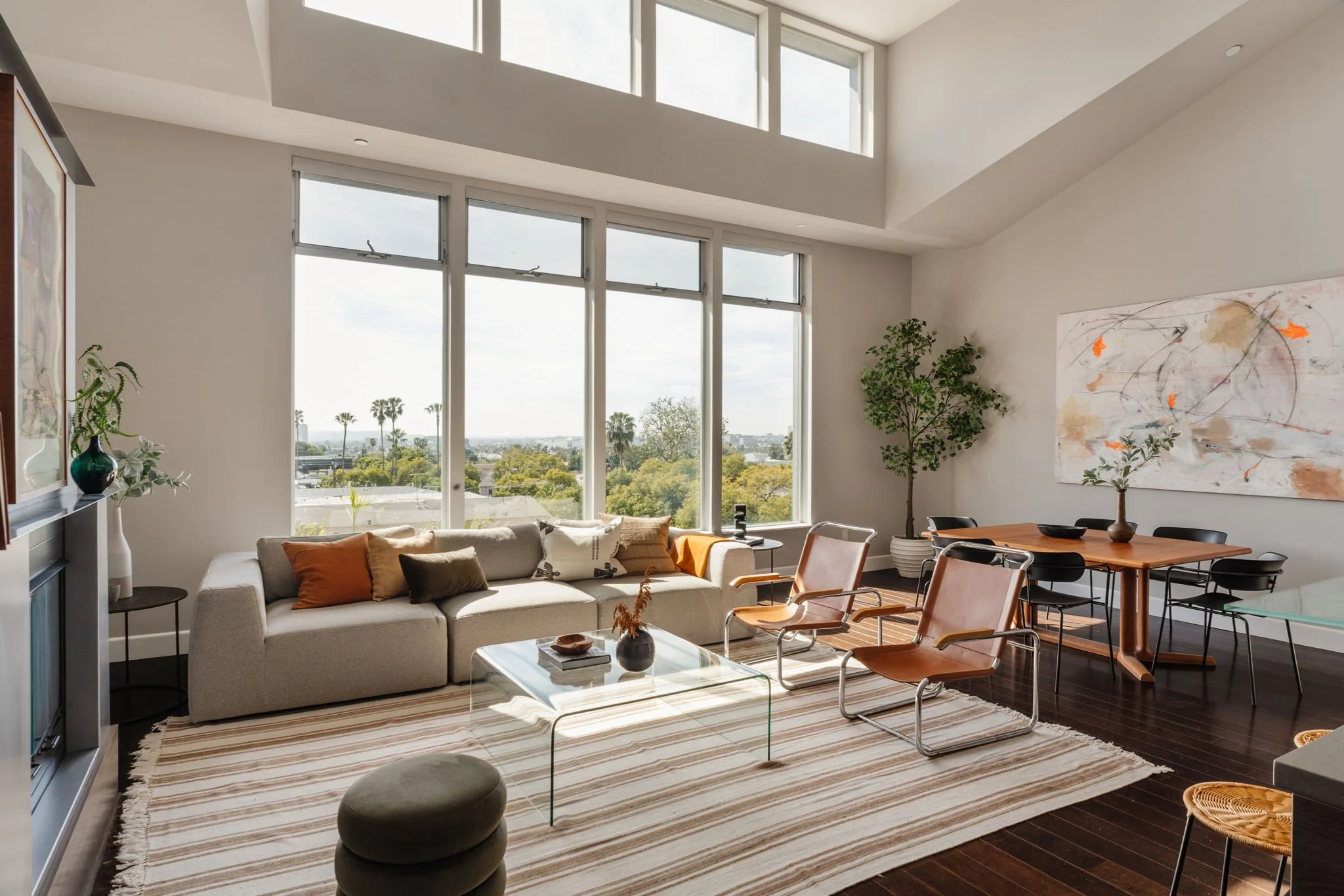 1250 N Harper Avenue PH 421