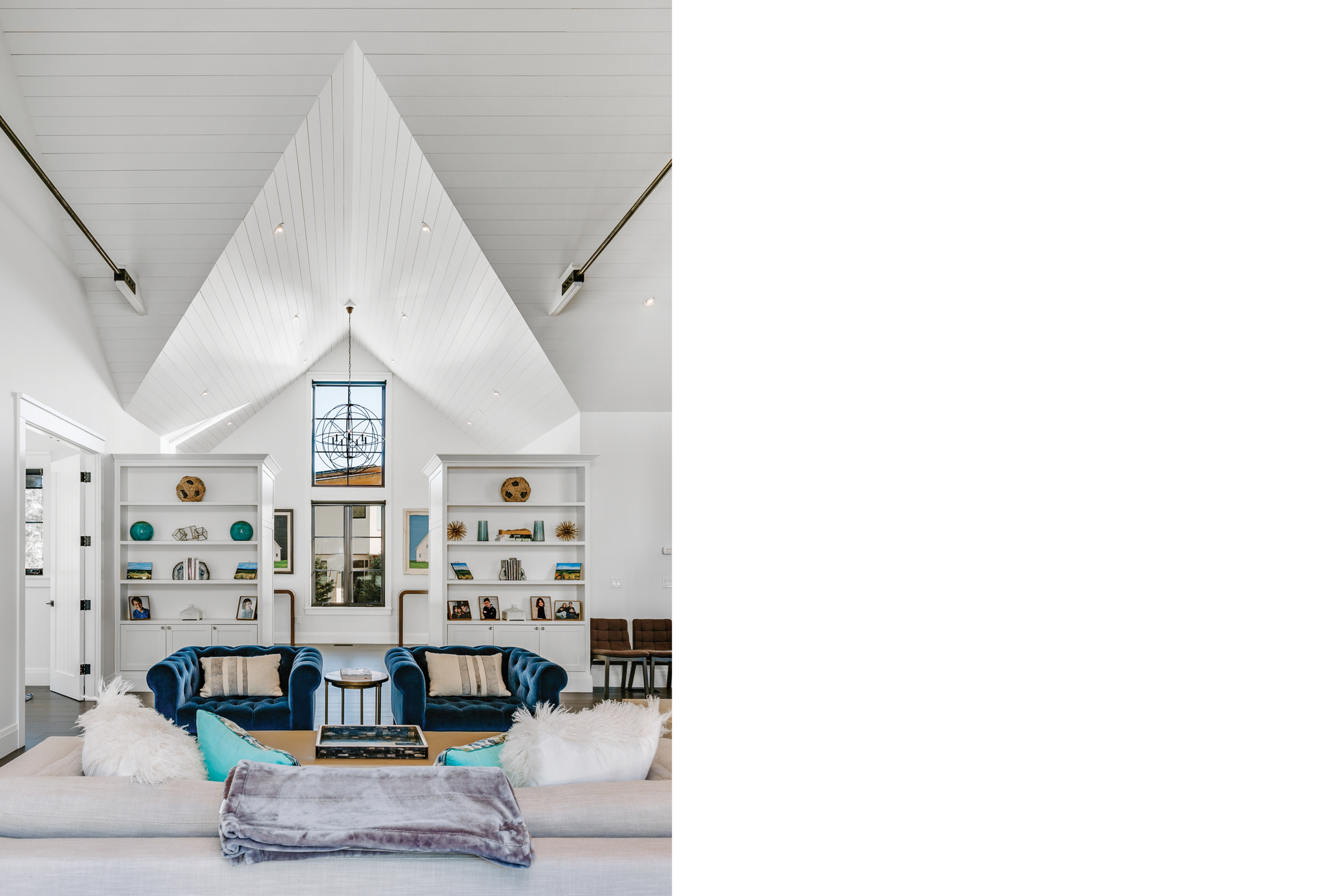 15x10 Living Room.png