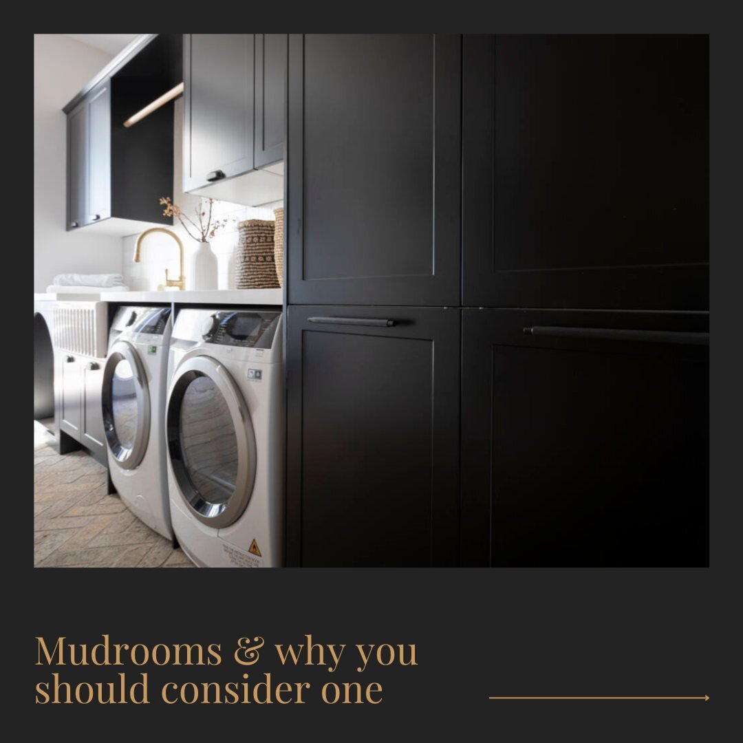 Let's talk Mudrooms 🧼🐾

Imagine a practical space in your home, where you can effortlessly shed your belongings &ndash; shoes, coats, hats, keys and school bags after a busy day in family life. This cleverly designed area, known as a mudroom, isn't