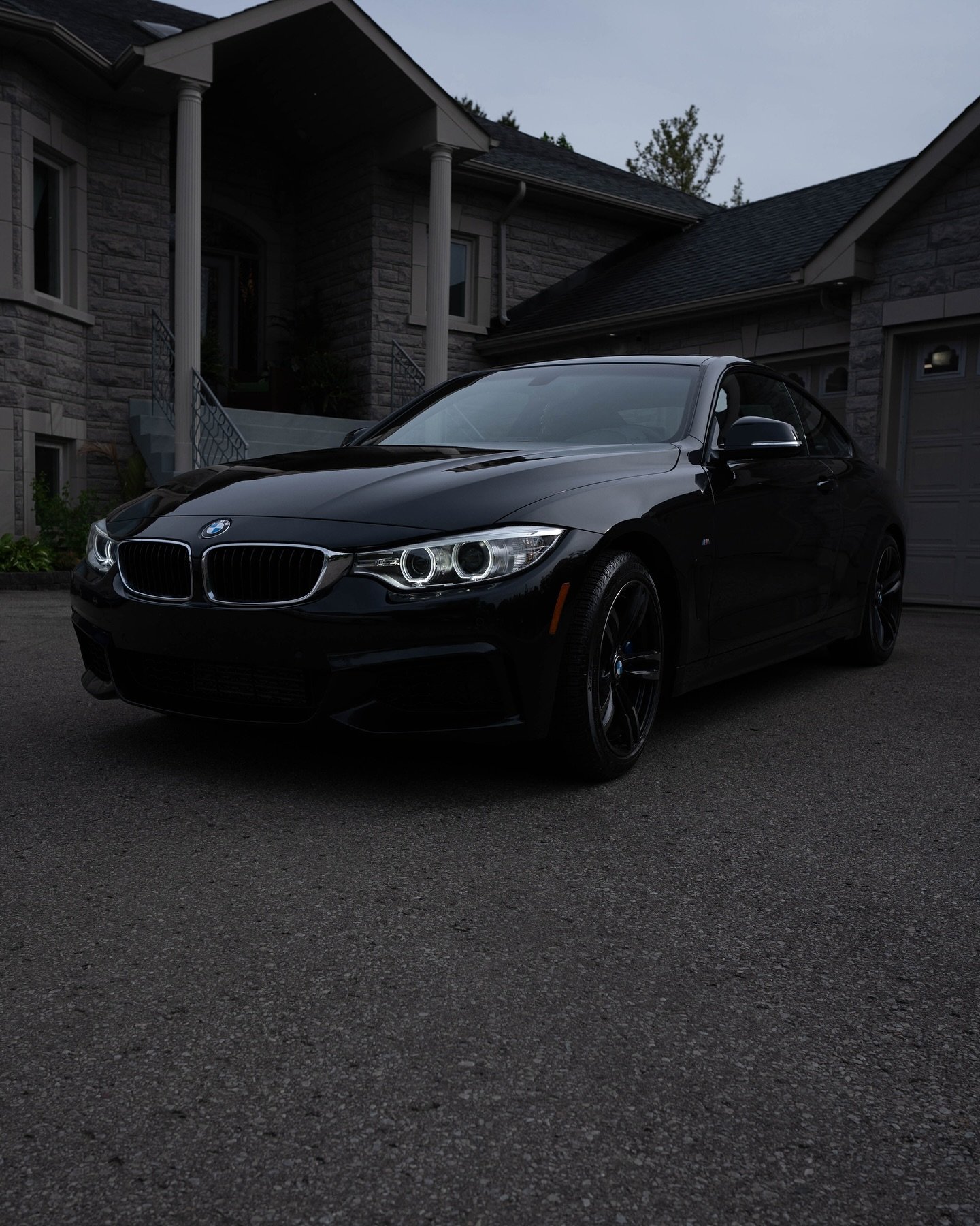 435i brought back to life with our Platinum+ package and ceramic sealant 
-
-
-
This includes a full 3 stage paint correction to bring the mirror like finish back to this beautiful black 435i. 

When not coating a vehicle, we protect the paint with a