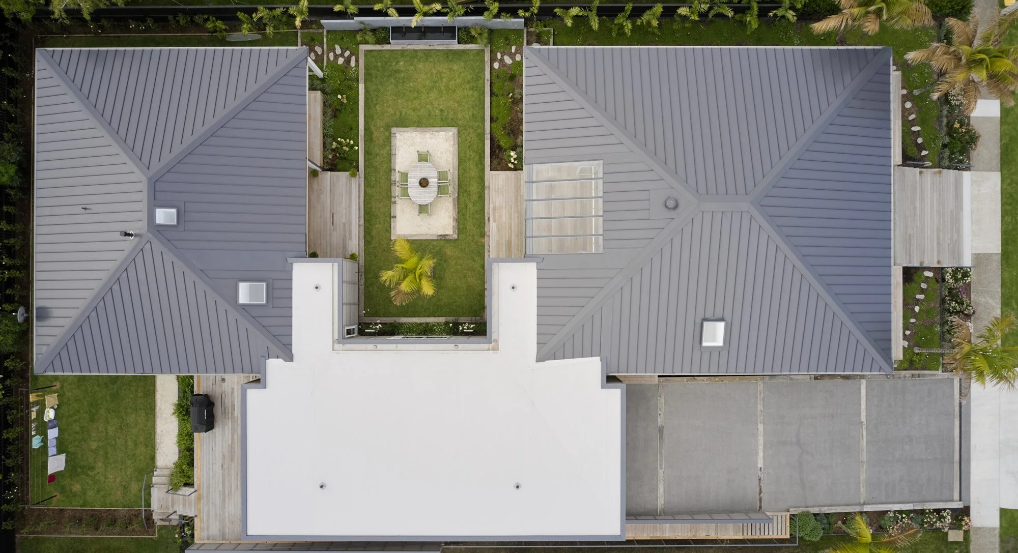 new home omokoroa house and sleepout
