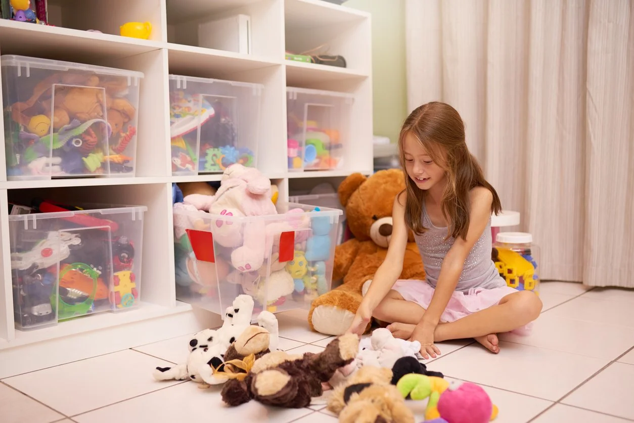 declutter-and-orranize-with-kids-in-victoria-bc