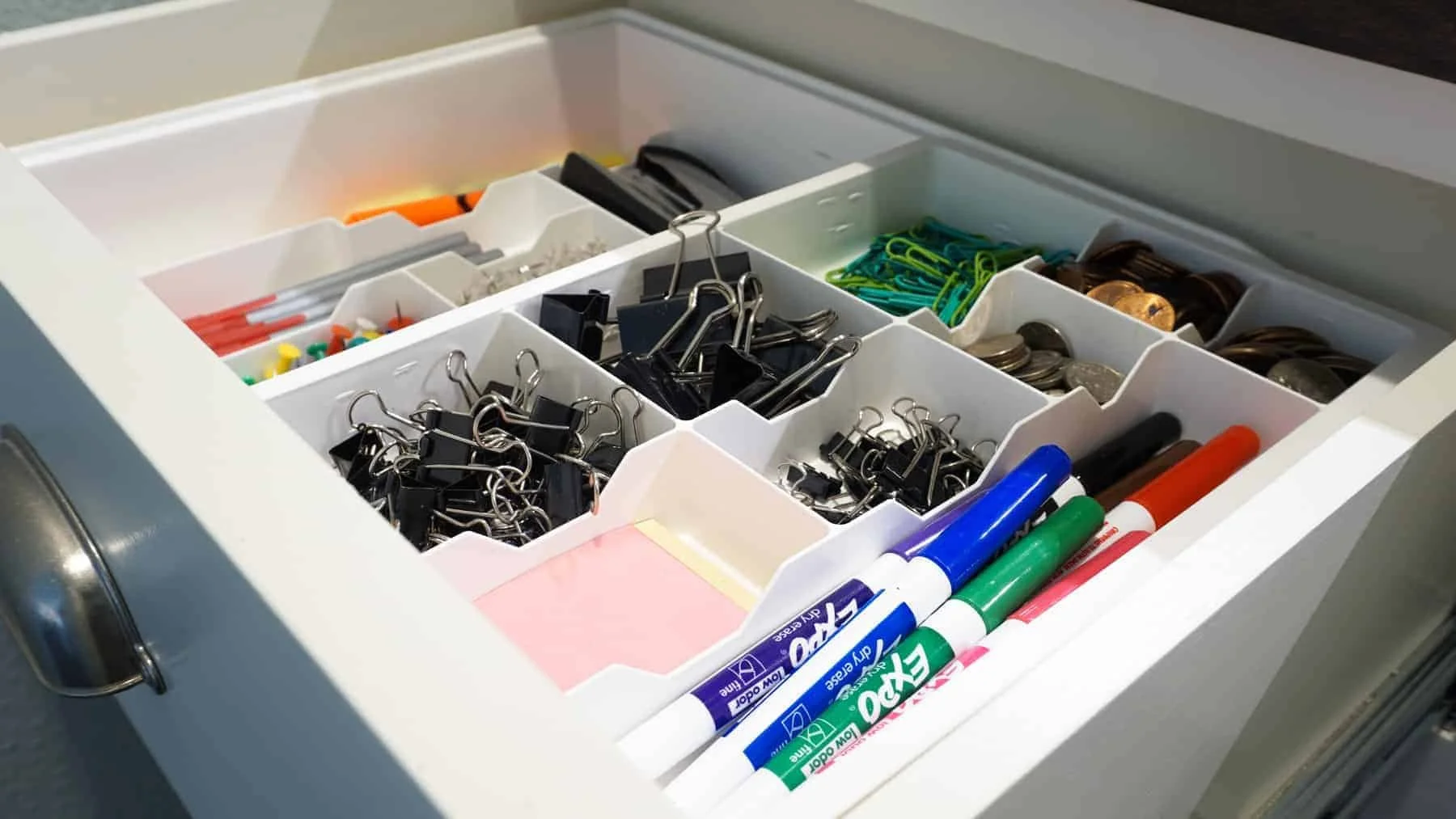 junk-drawer-organized-westshore-bc.jpg