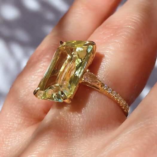23.62 Carat Certified Unheated Yellow Sapphire and Old Cut Diamond Ant –  Katherine James Jewellery