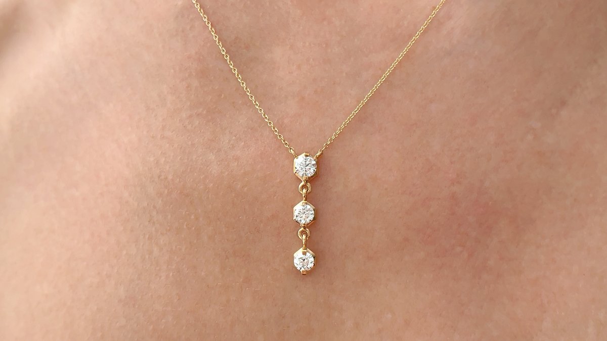 Diamond Drop Necklace - Traceable Diamonds