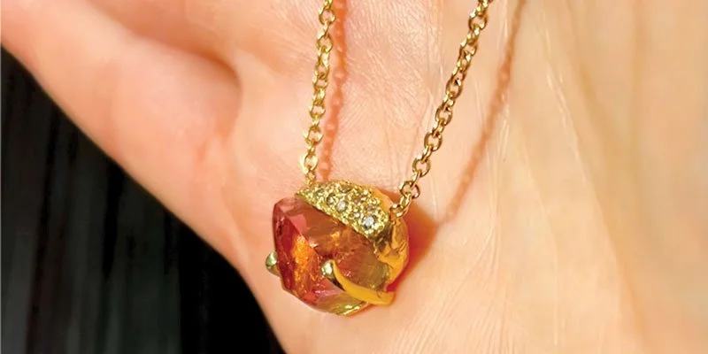 The story behind the intentional jewelry gifts: The Hug Stone