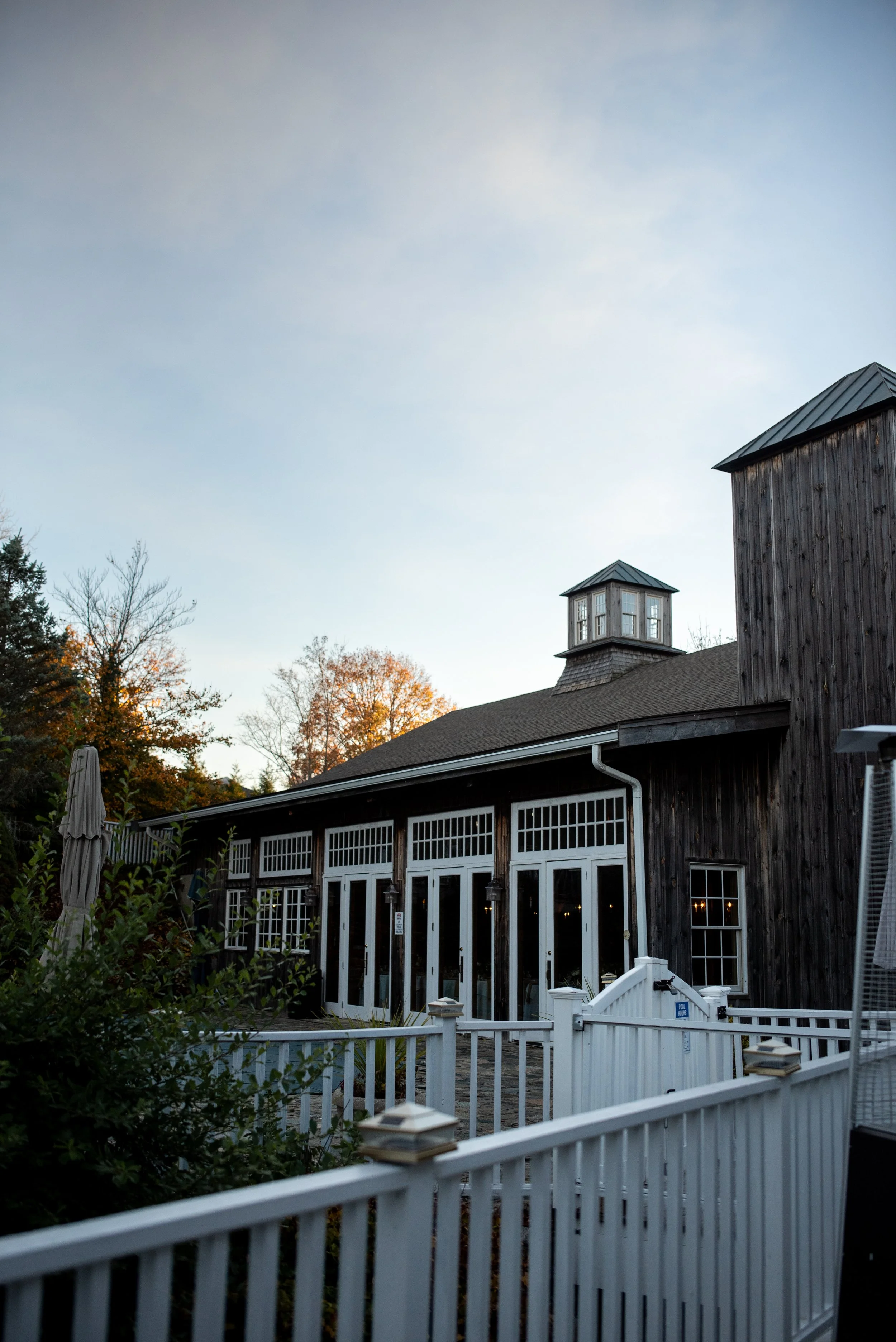 The Red Lion Inn Cohasset Wedding Photographer