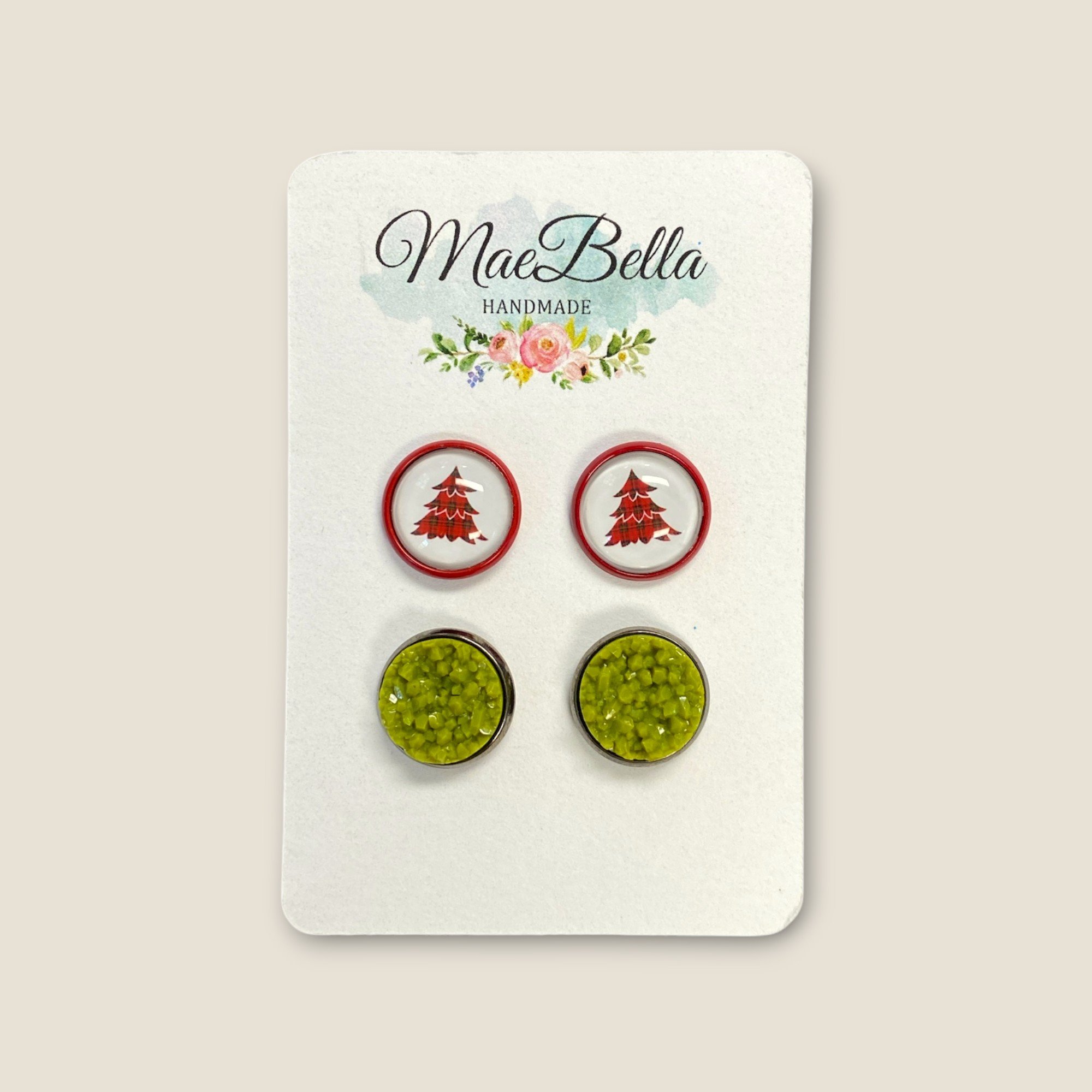 XMAS TREE AND GREEN STUDS.jpg