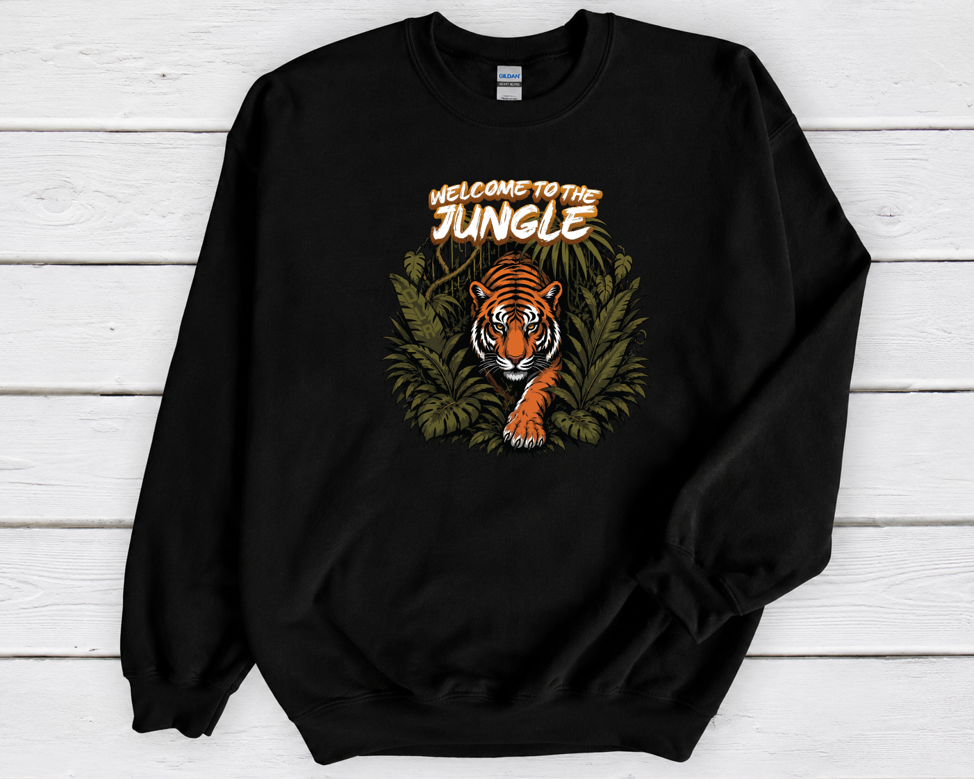 welcome to the jungle crewneck Black.png