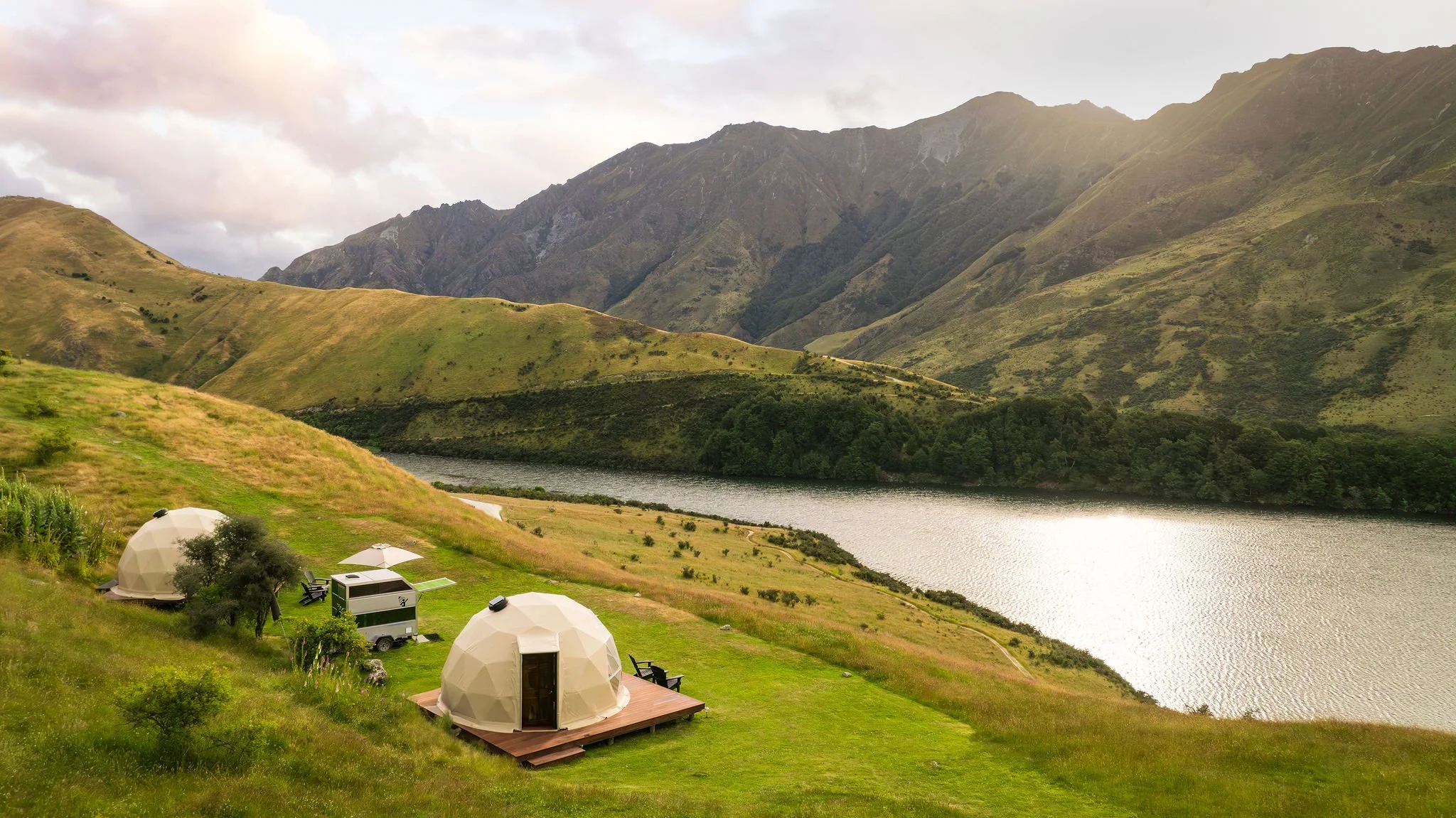 ✨ Just ONE week left before we close for the season &mdash; and only ONE dreamy night still available!⁠
⁠
Our final available date is Wednesday 23rd April &mdash; spend it at the enchanting Moonlight Domes 🌙 (or cosy up in one dome by selecting our 