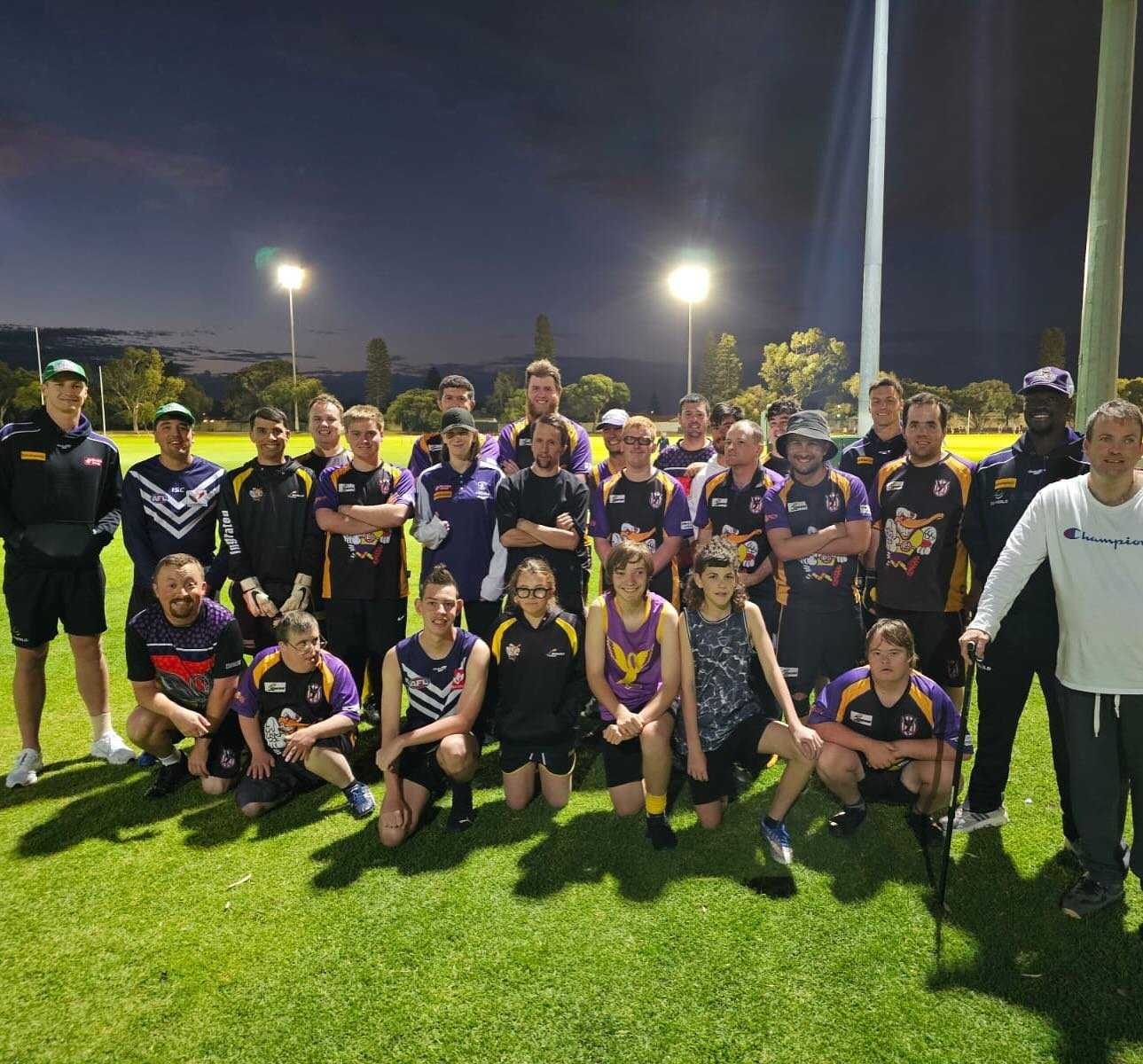 The @freodockers joined the Warnbro Swans Integrated team at training🙌🏼

Smiles all round 🏉

#howgoodisfooty
#footyinclusion