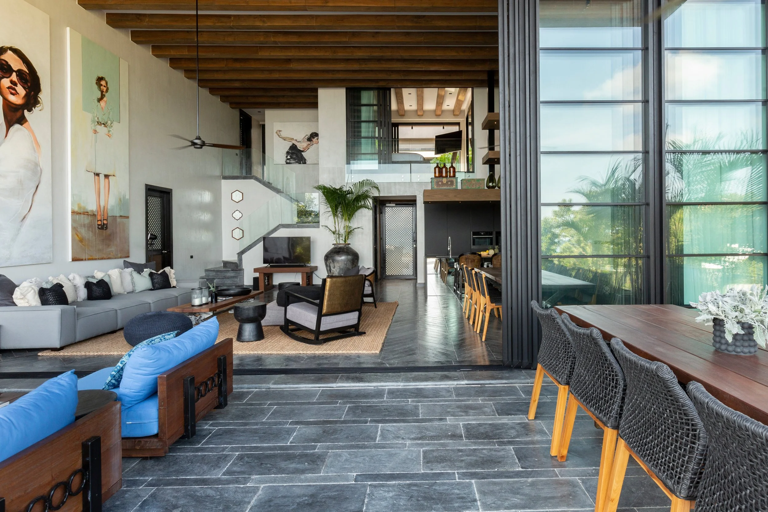 Sierra_living-2.jpg