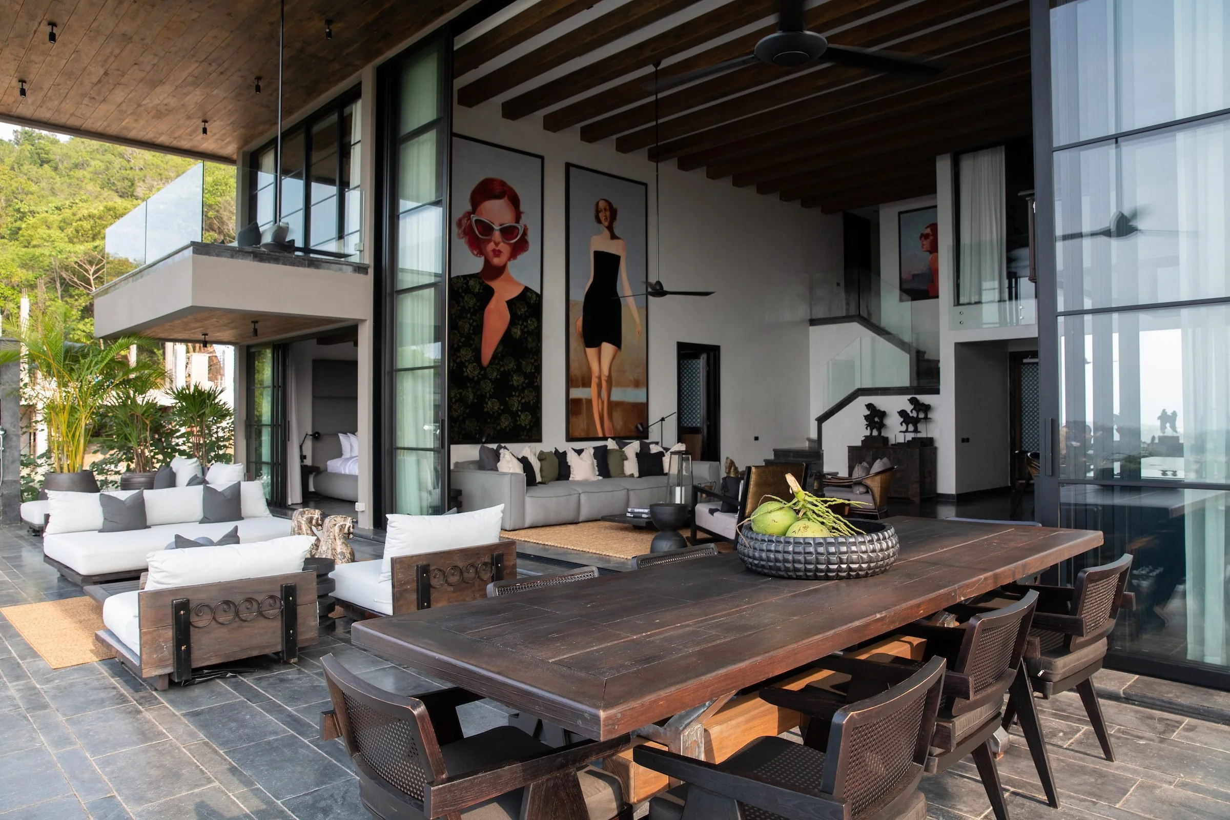 Saru_outdoor_dining-1.jpg