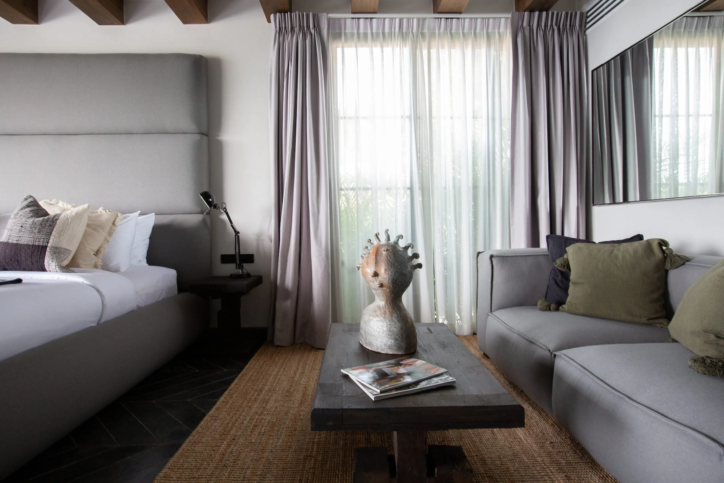 Saru_bedroom_2-3.jpg