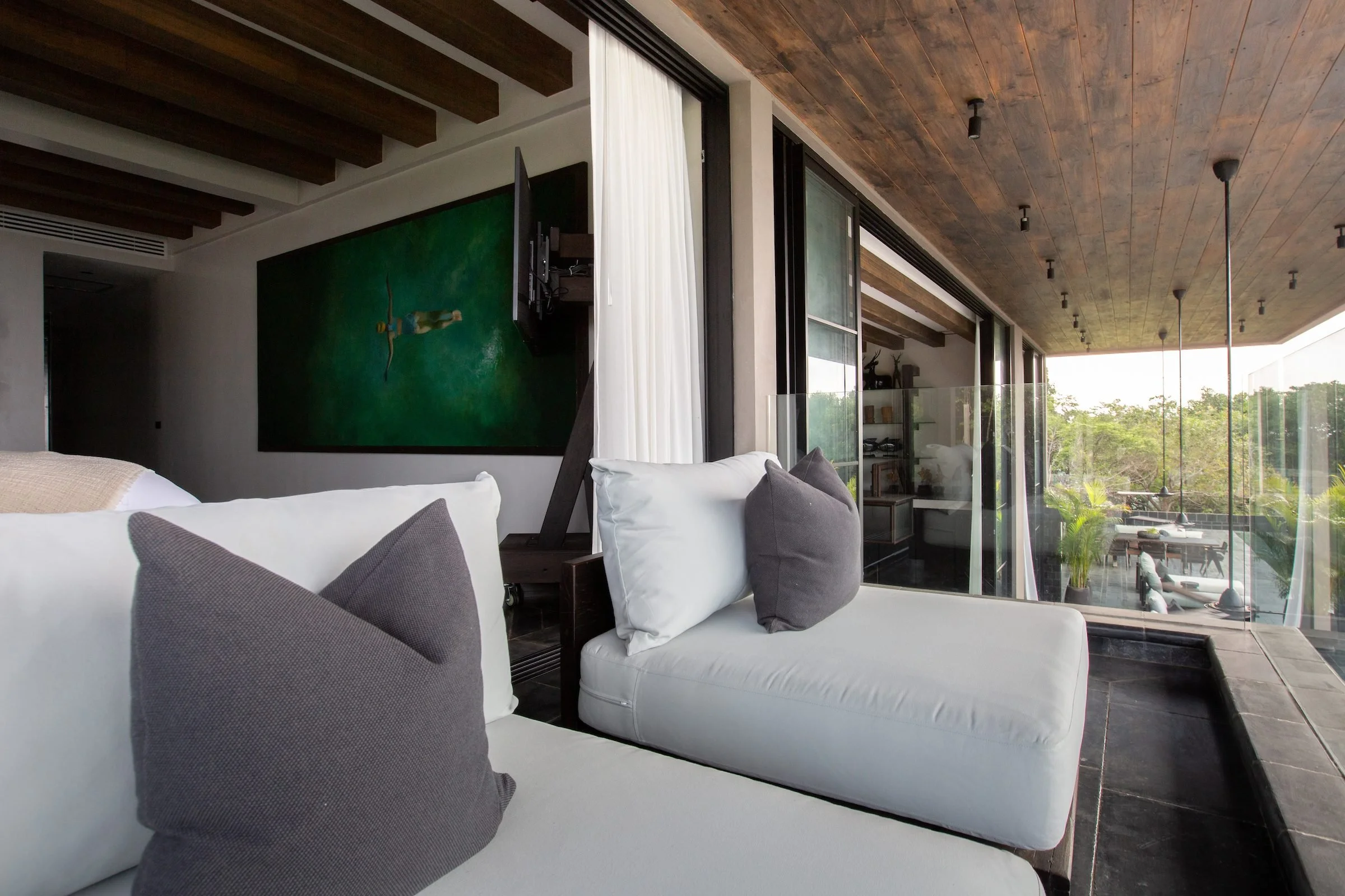 Saru_bedroom_3-8.jpg