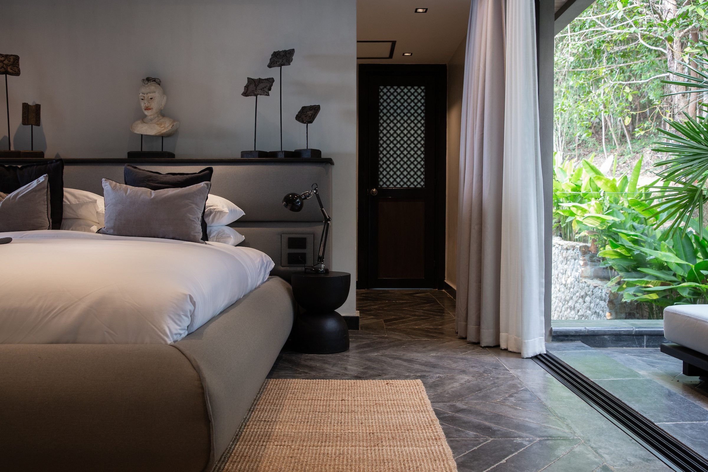 Saru_bedroom_4-2.jpg