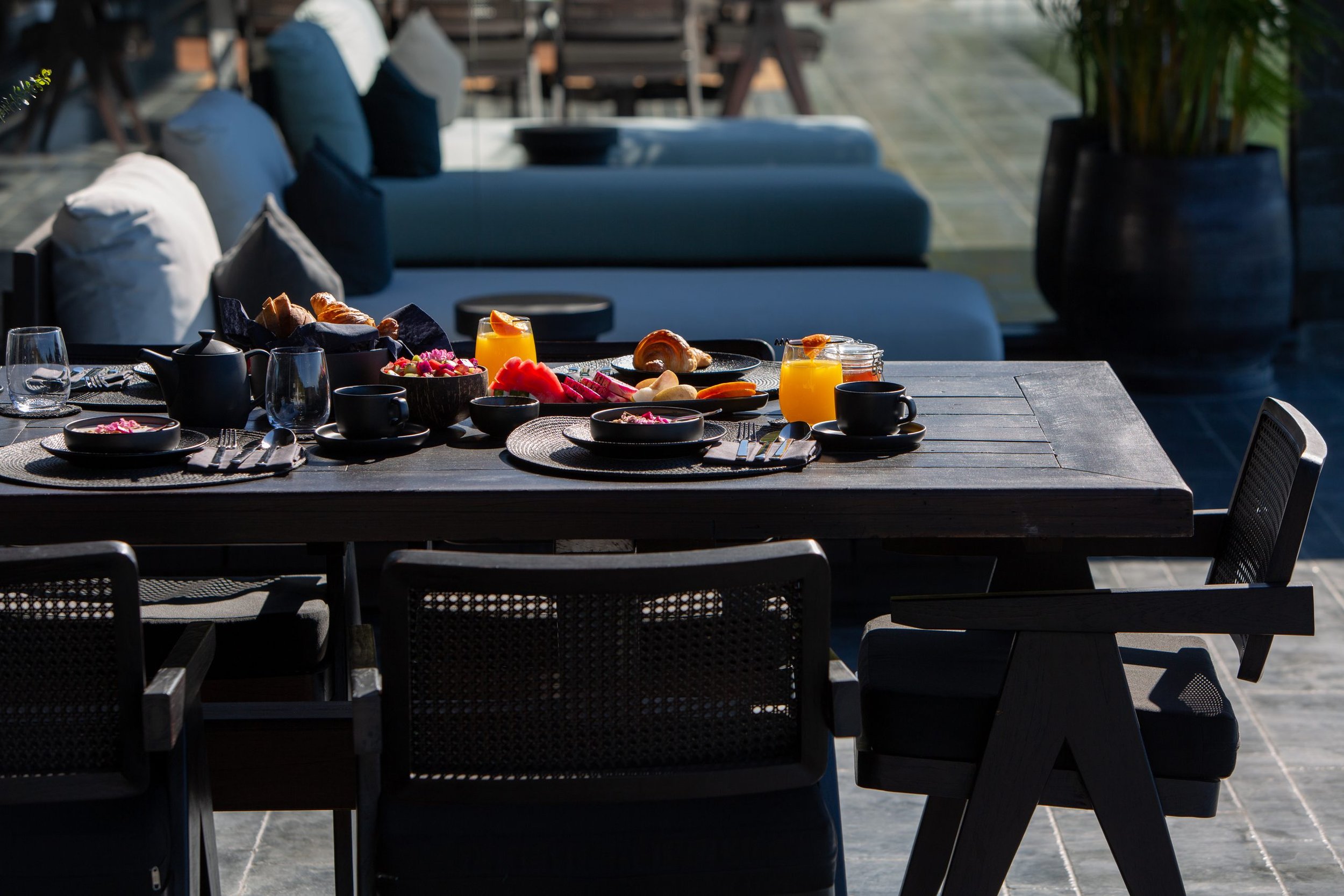 Saru_breakfast_view-2.jpg